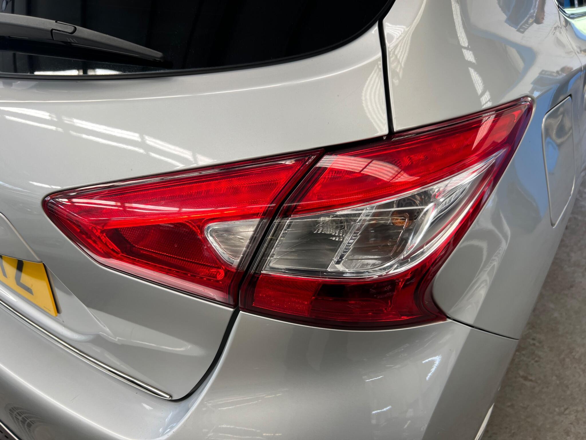 Nissan Pulsar - Image 13