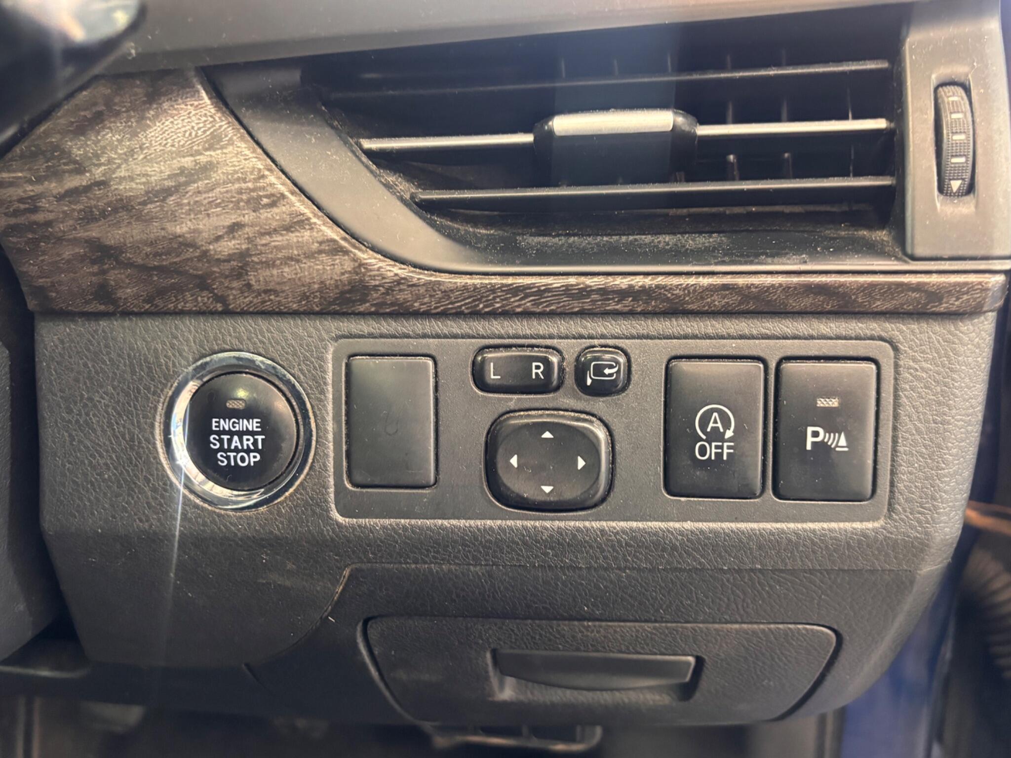 Toyota Avensis - Image 20