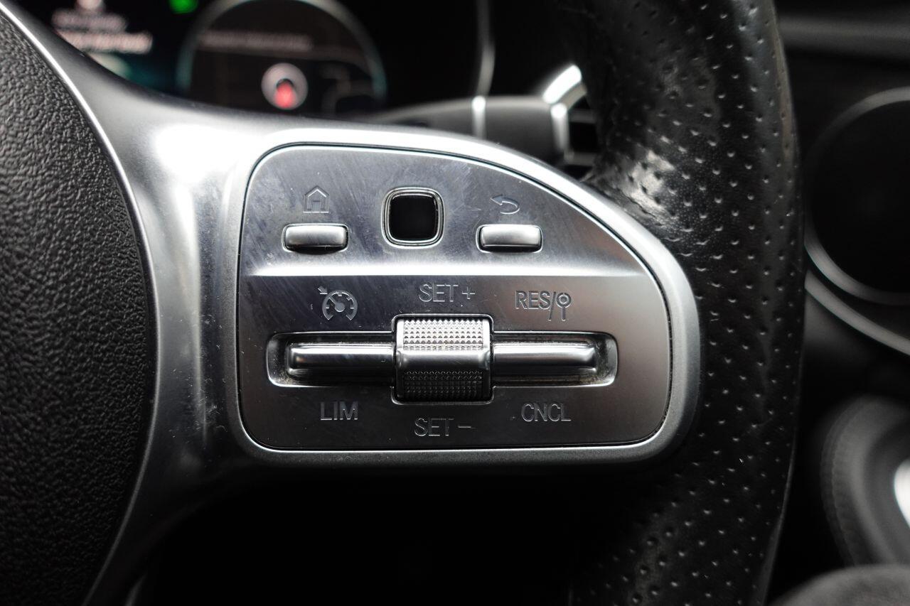 Mercedes C-Class - Image 47