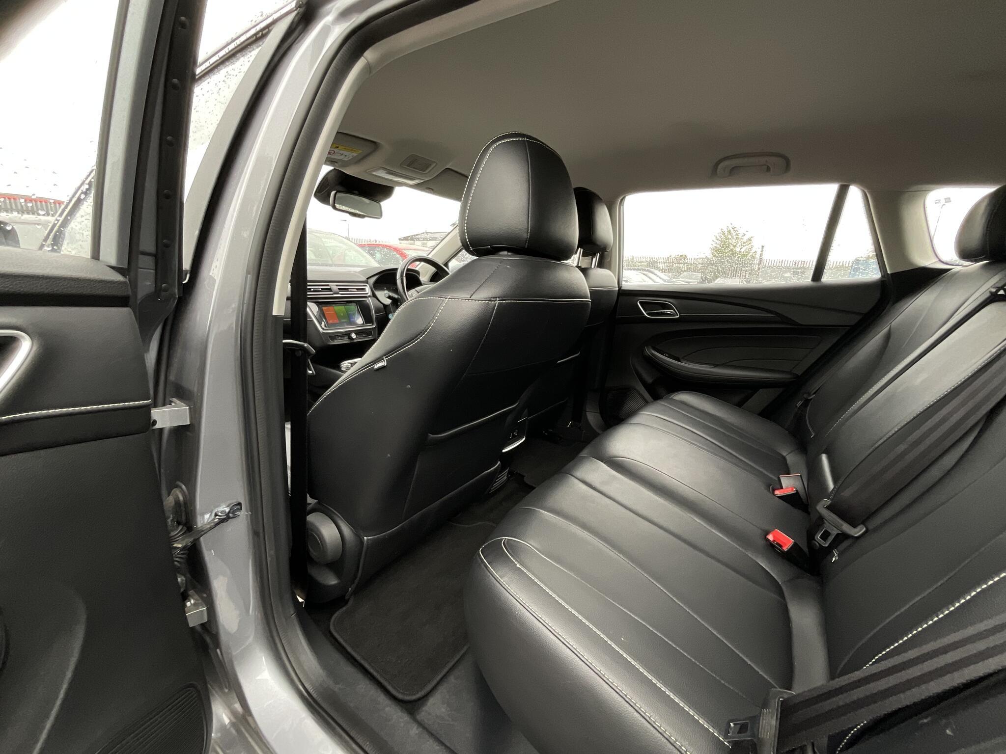 MG Mg 5 - Image 13