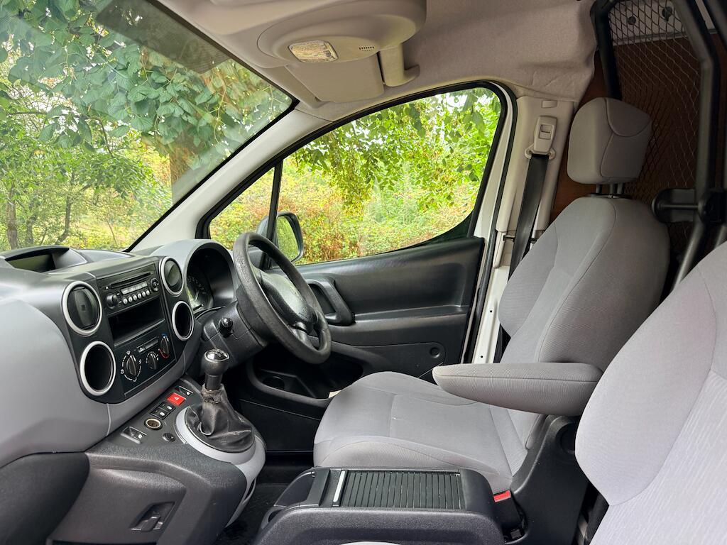Peugeot Partner - Image 17