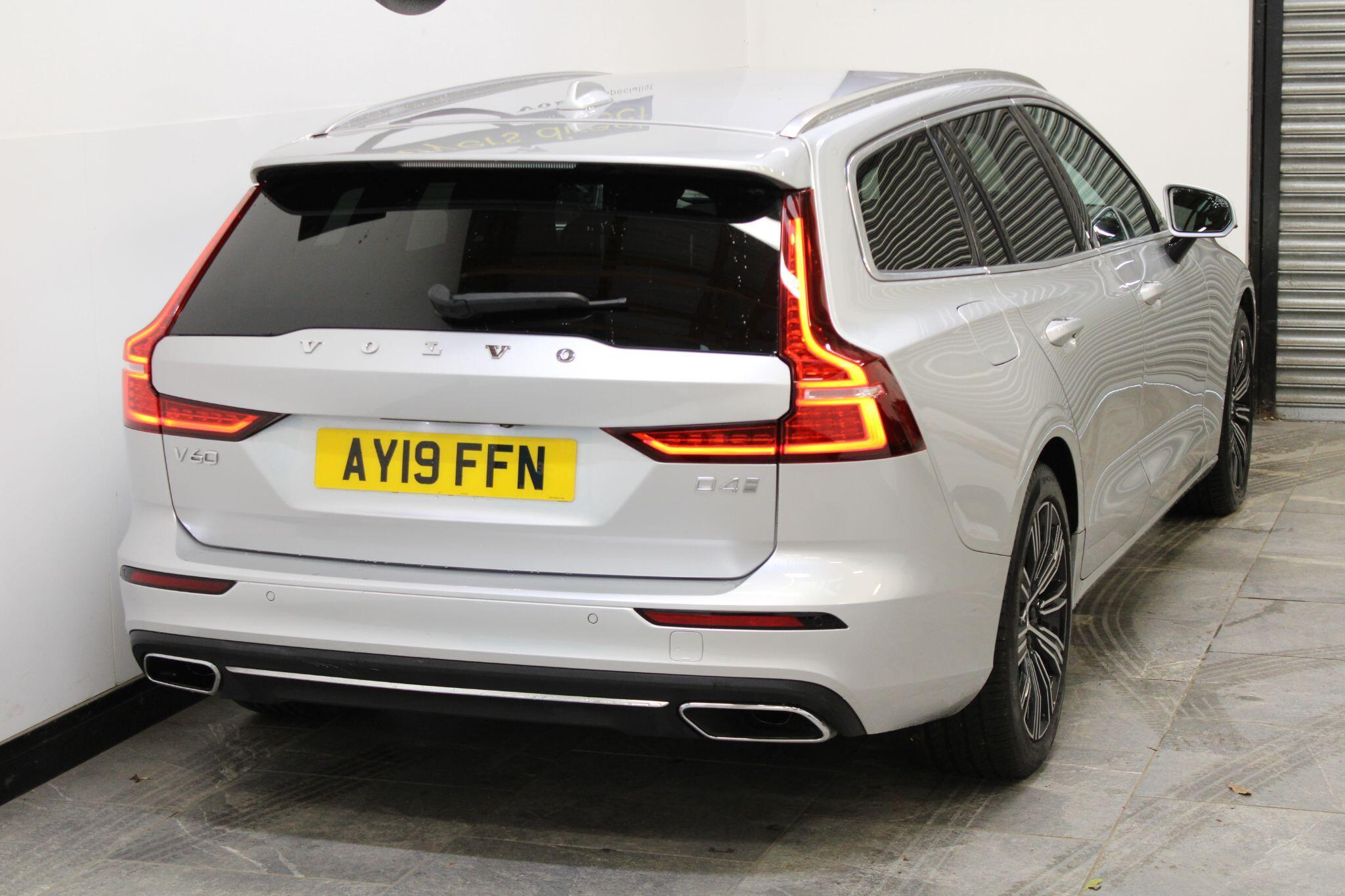 Volvo V60 - Image 13