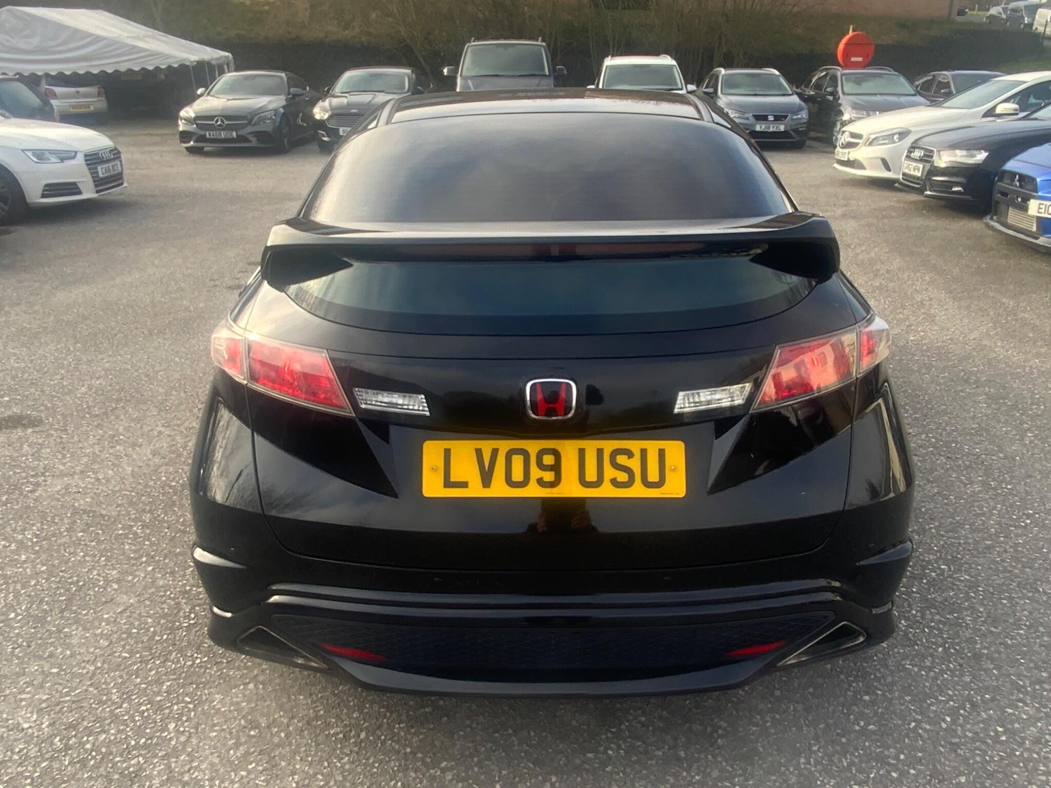Honda Civic - Image 15