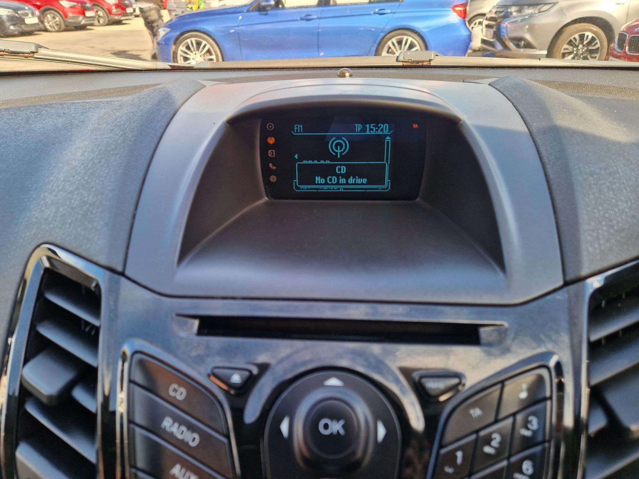 Ford Fiesta - Image 47