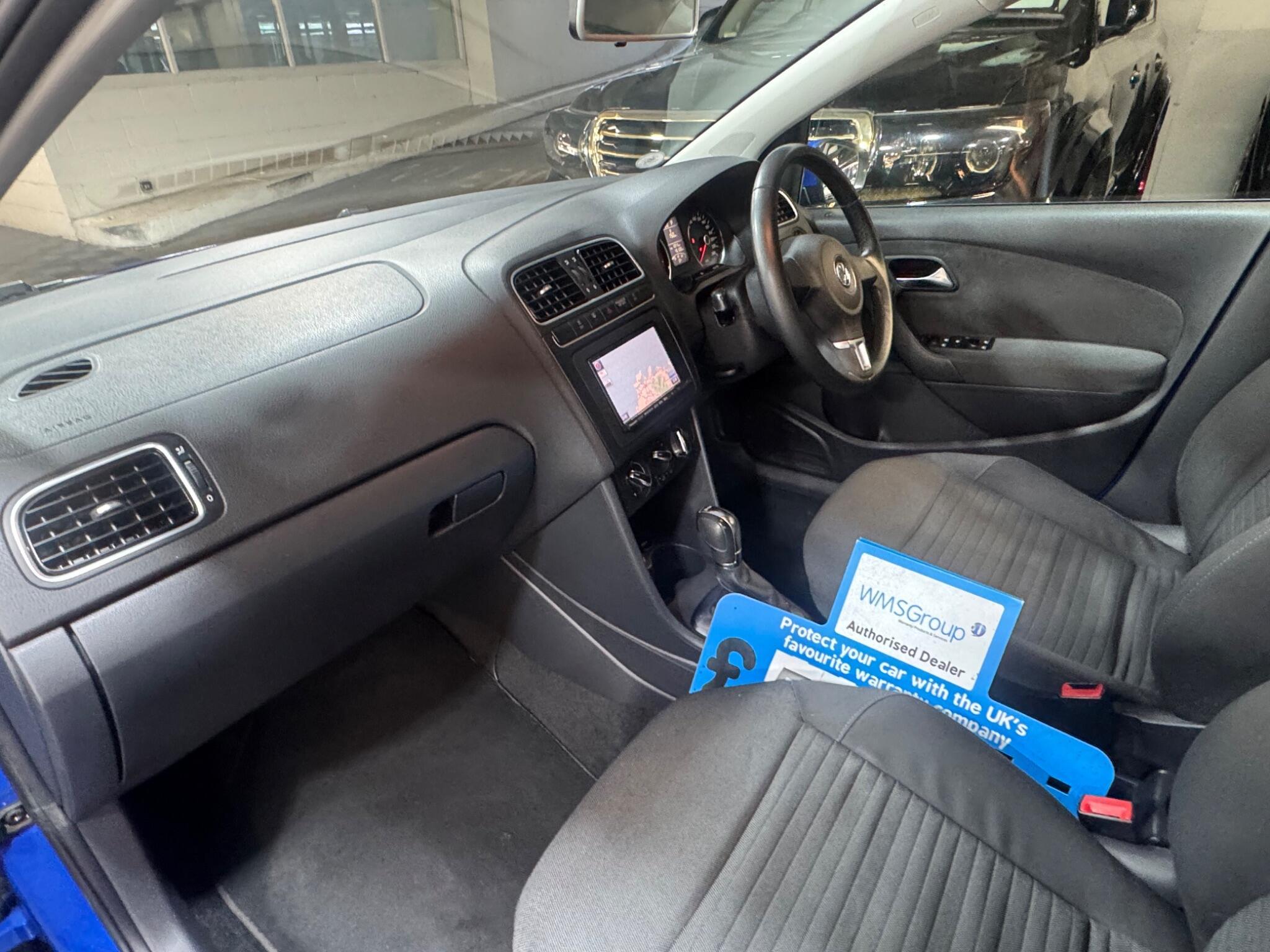Volkswagen Polo - Image 11