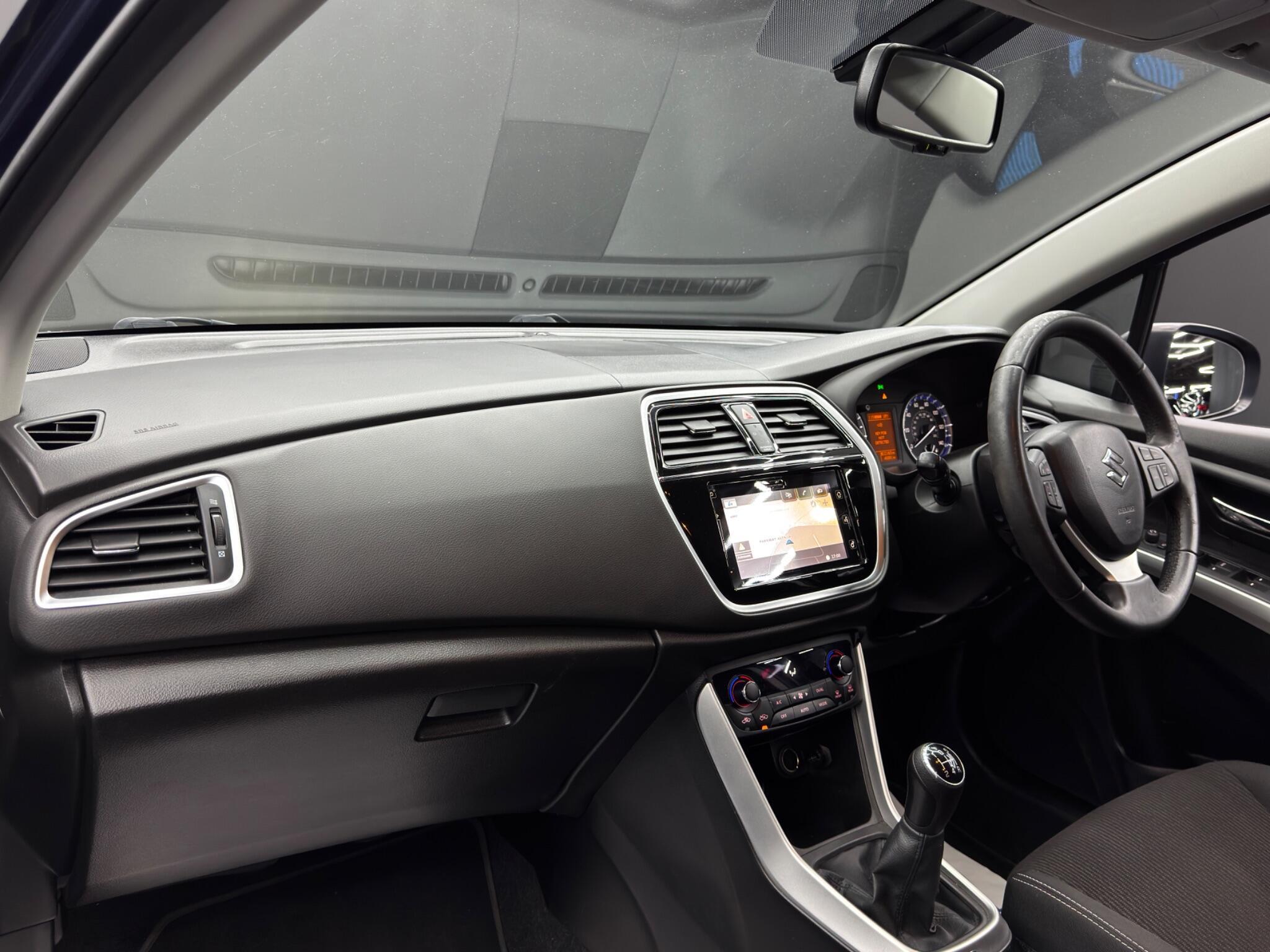 Suzuki SX4 S-Cross - Image 11