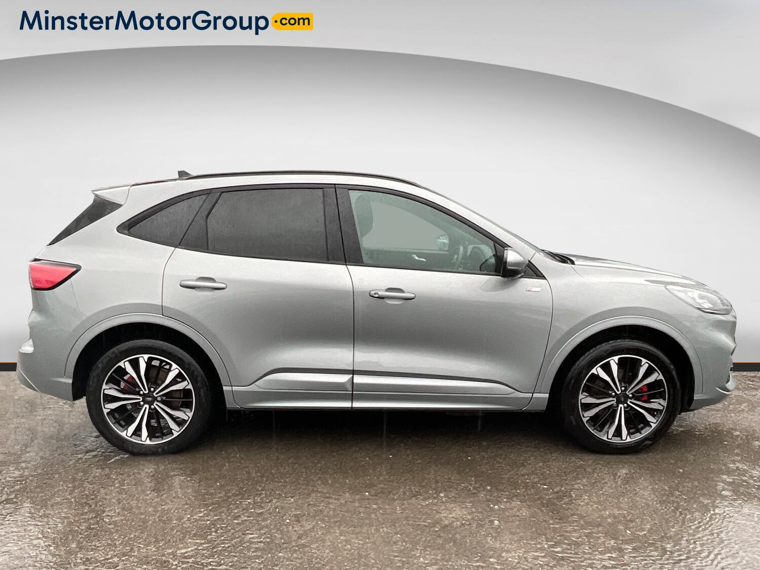 Ford Kuga - Image 2