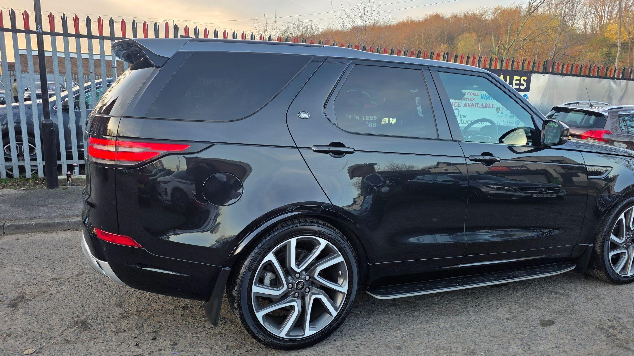 Land Rover Discovery - Image 12