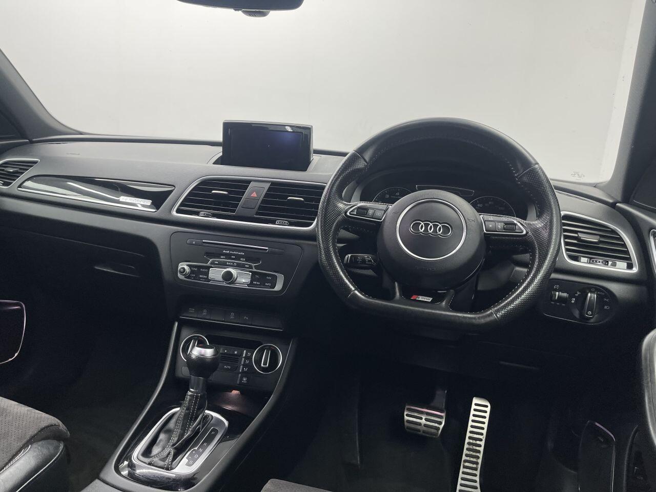 Audi Q3 - Image 25