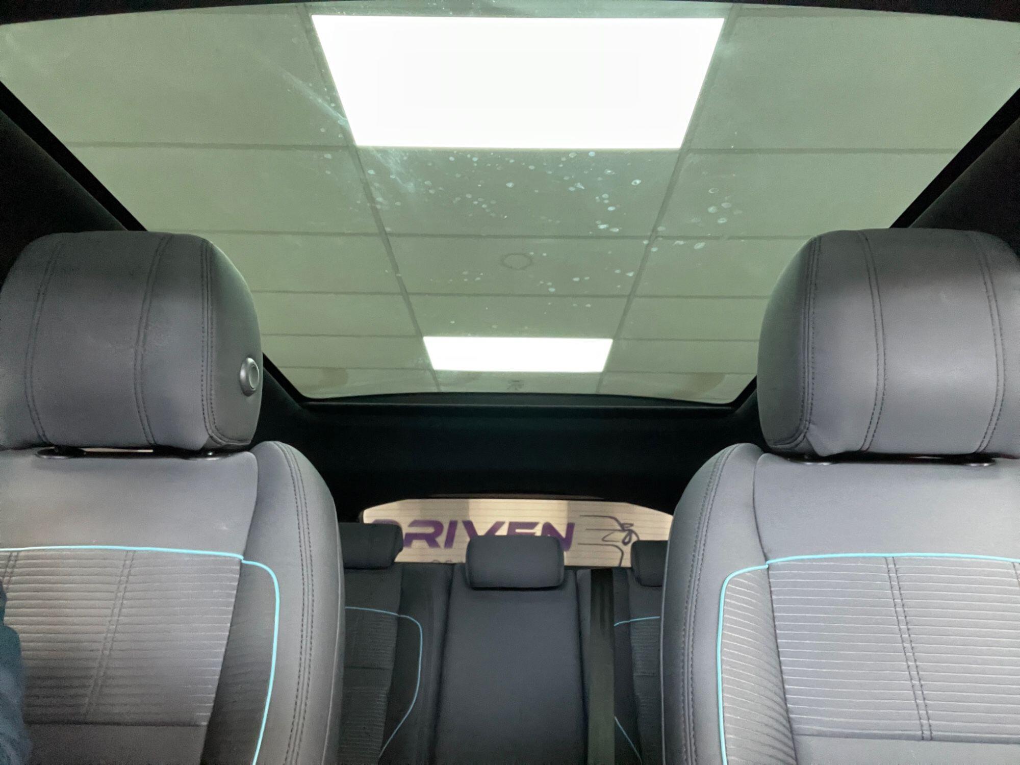 Land Rover Range Rover Evoque - Image 37