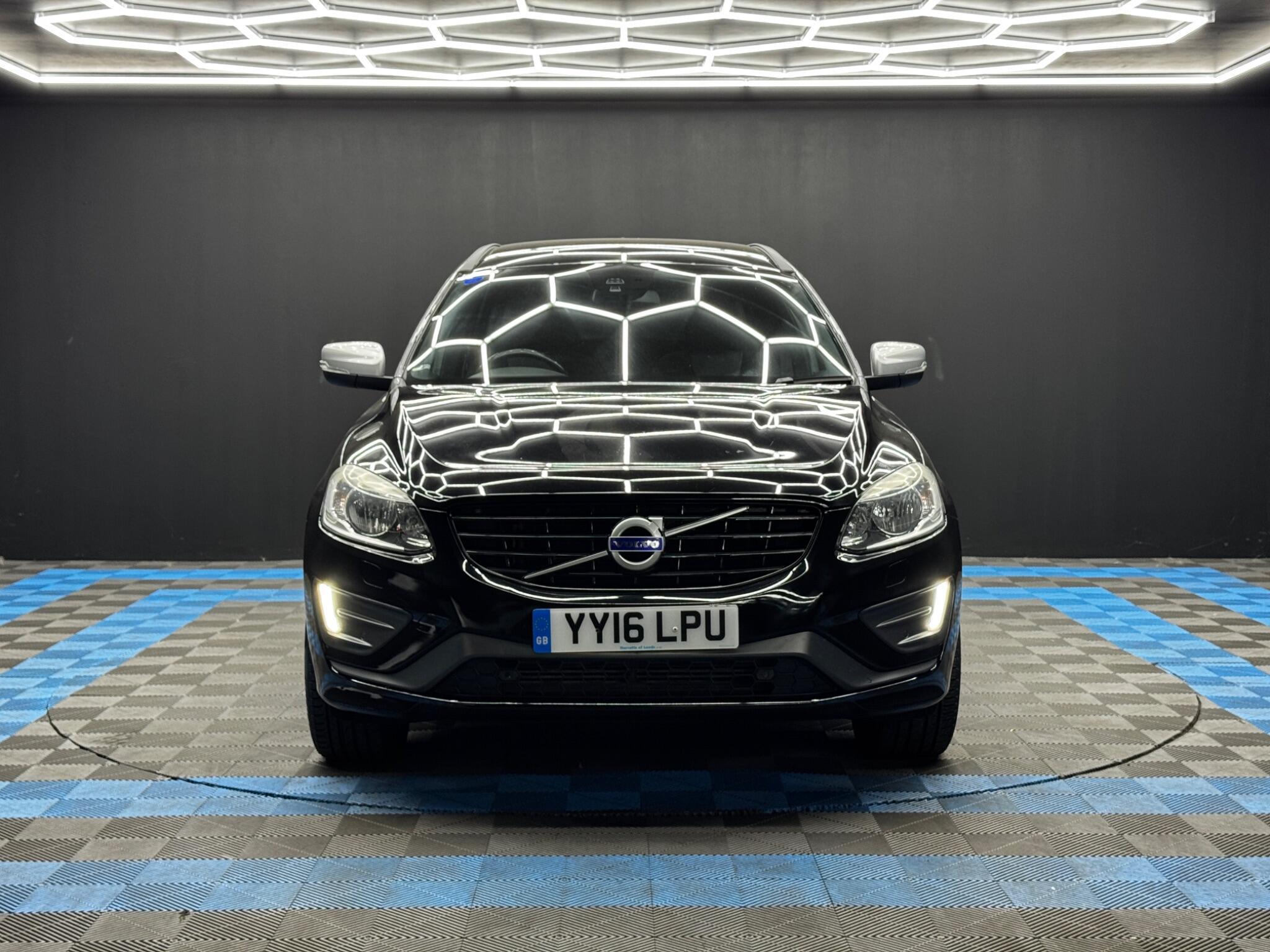 Volvo XC60 - Image 2