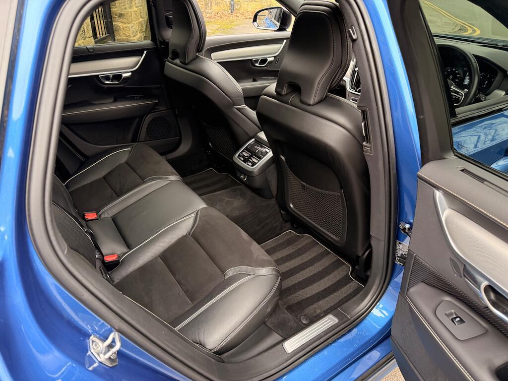 Volvo V90 - Image 33