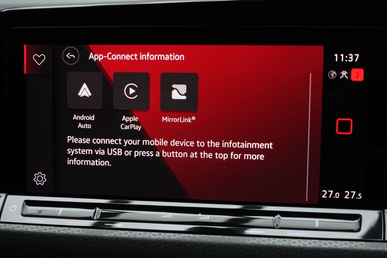 Volkswagen Golf - Image 32