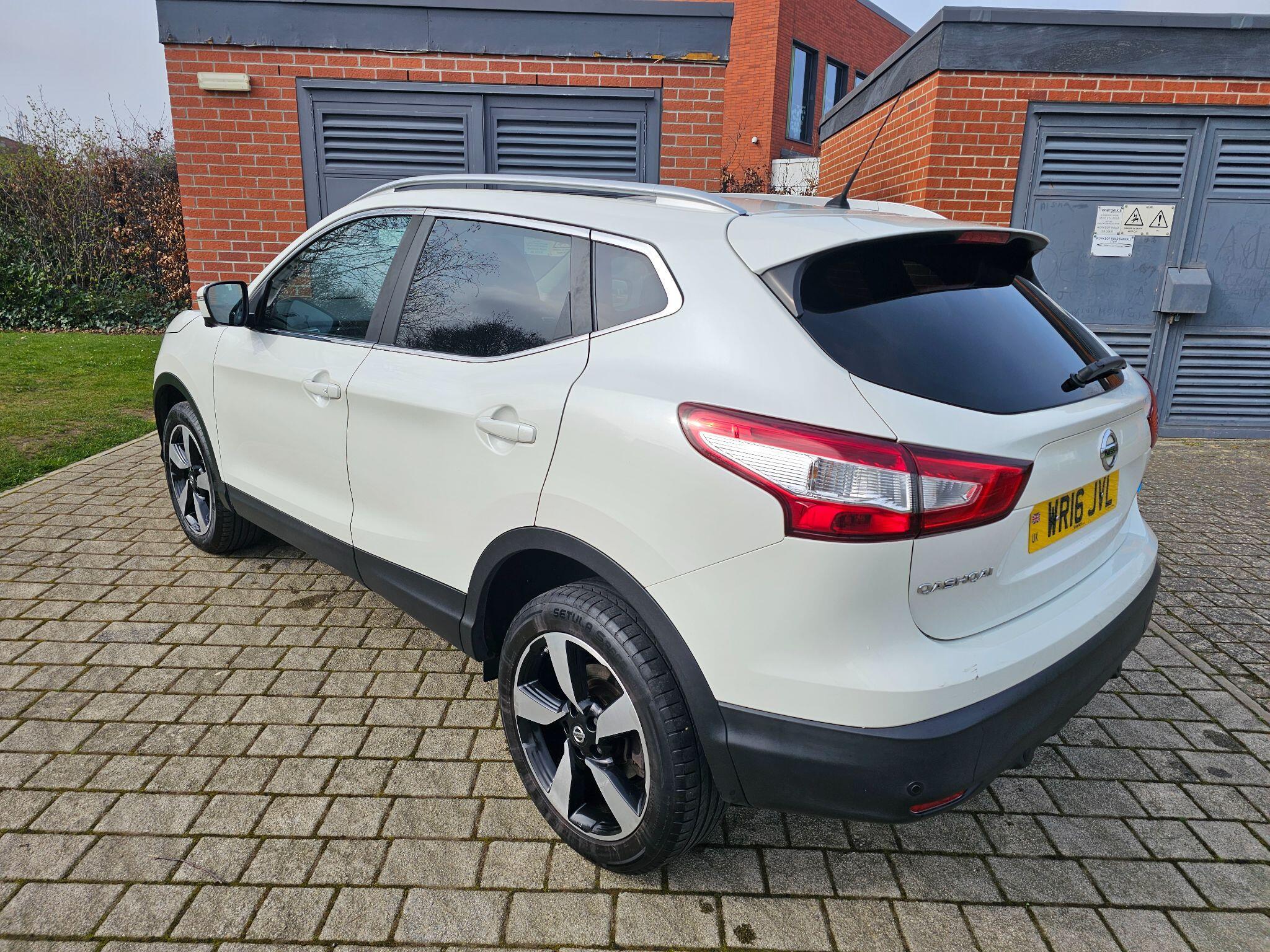 Nissan Qashqai - Image 14