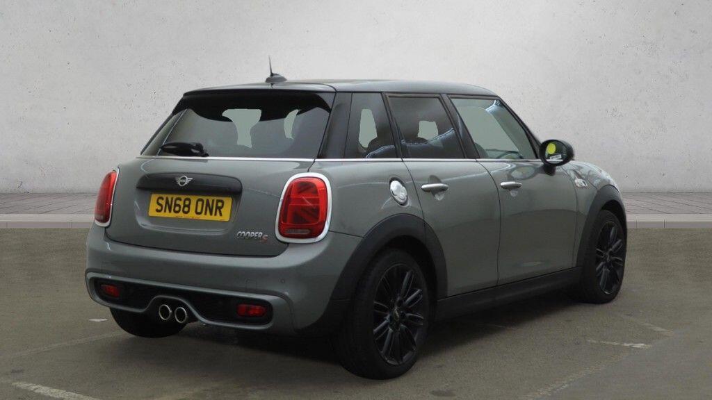 MINI Hatch - Image 7