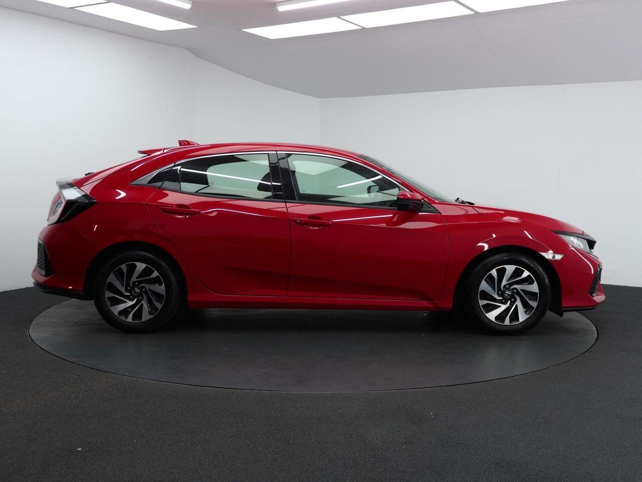 Honda Civic - Image 13
