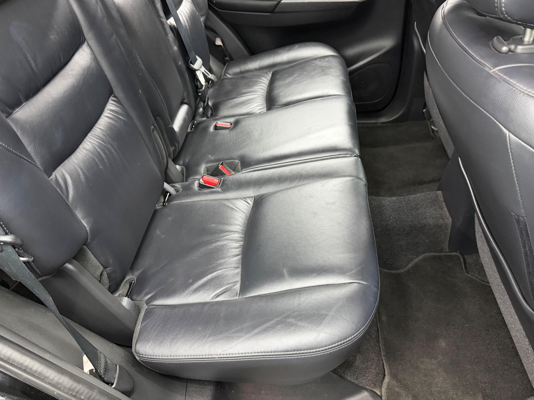 Mitsubishi Shogun Sport - Image 15