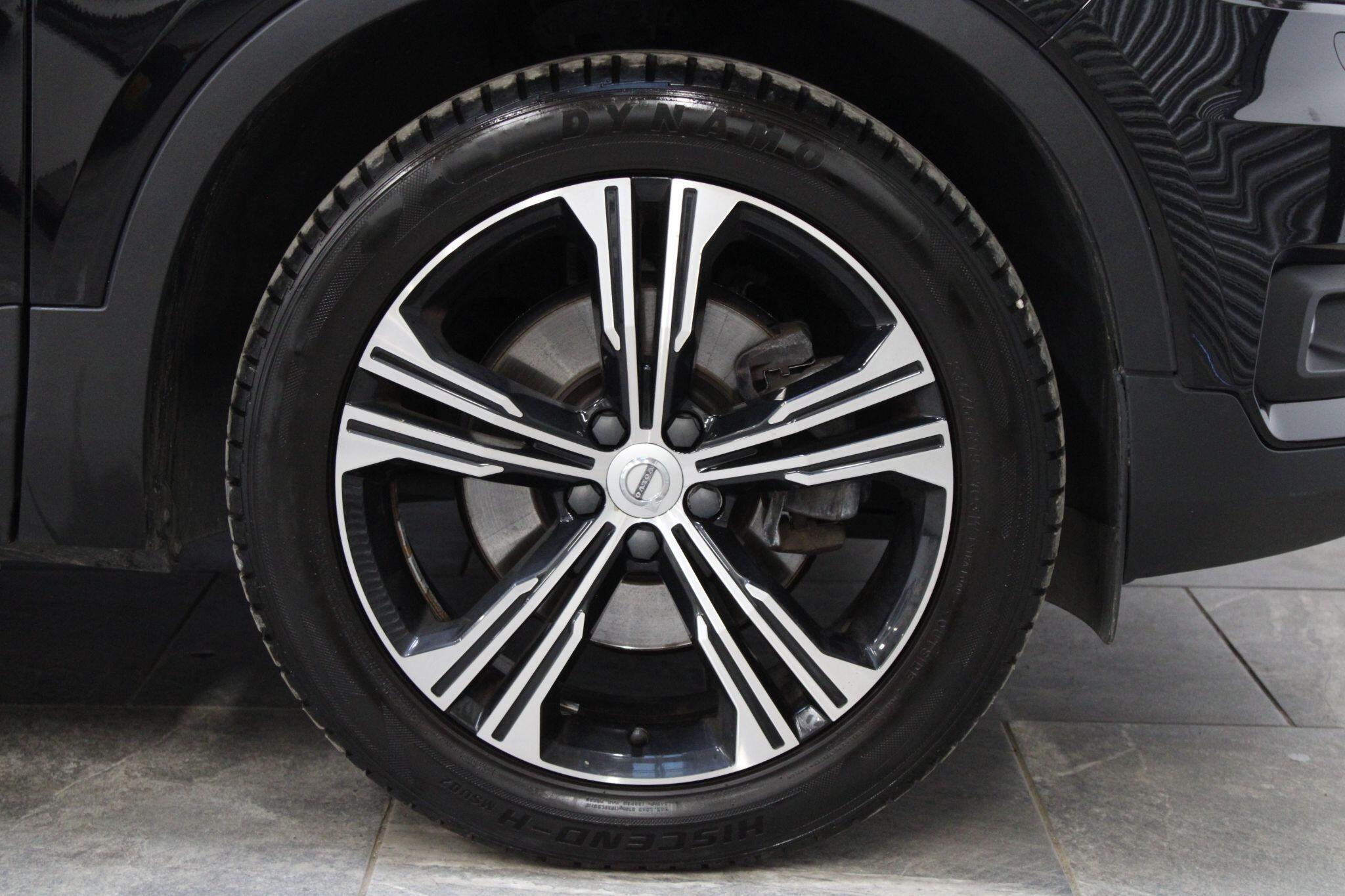 Volvo XC40 - Image 9