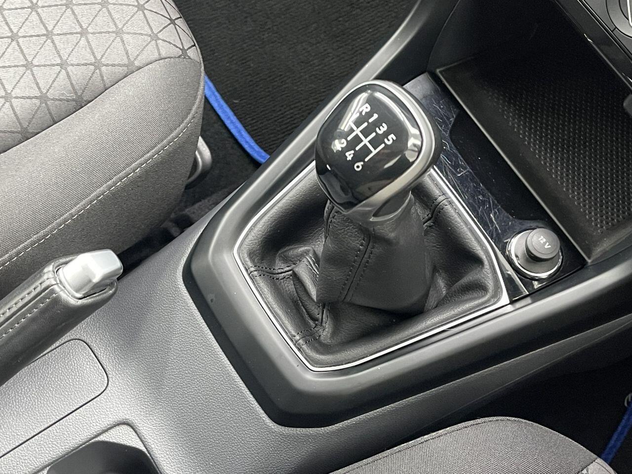 Volkswagen T-Cross - Image 36