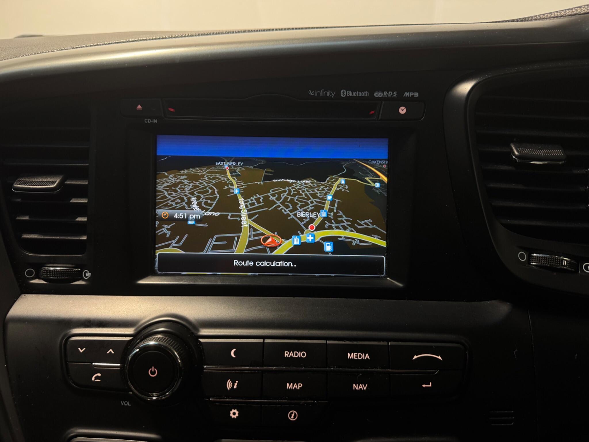 Kia Optima - Image 13