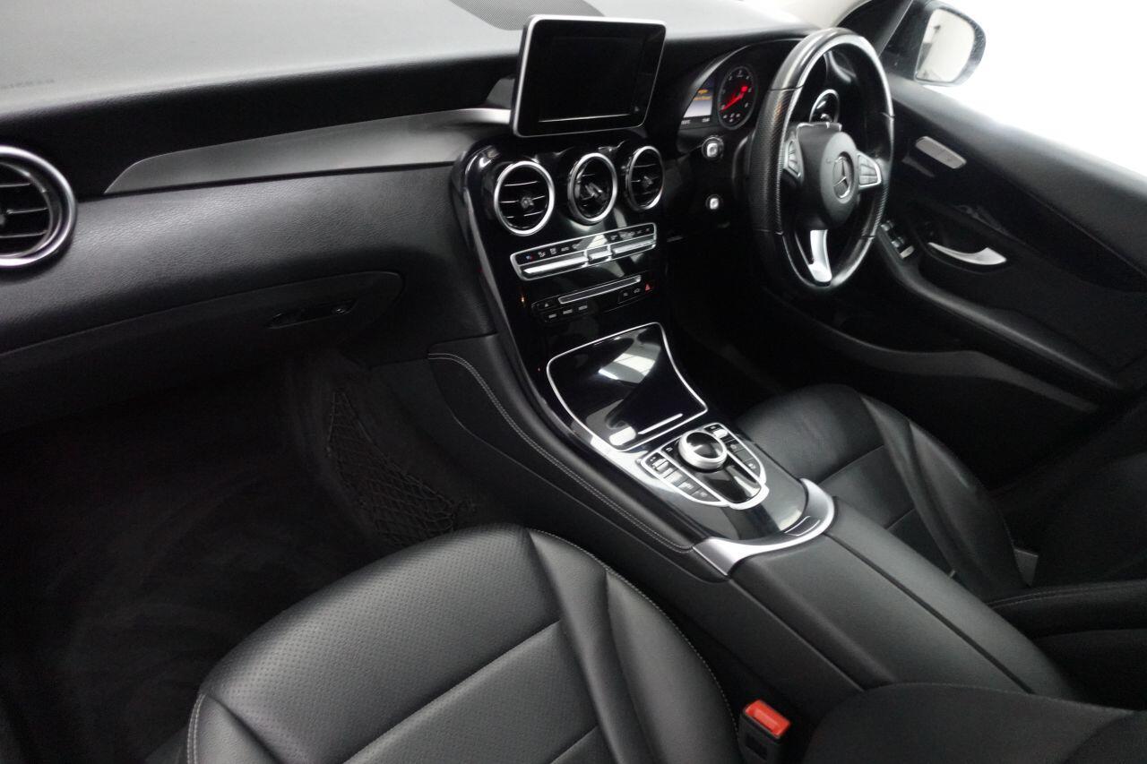 Mercedes GLC - Image 20