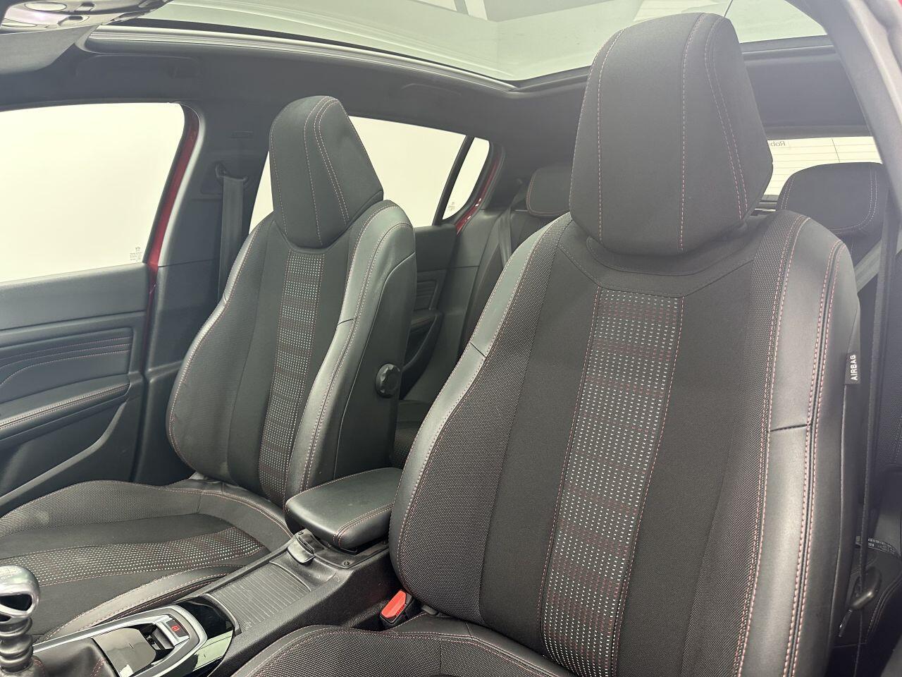 Peugeot 308 - Image 14