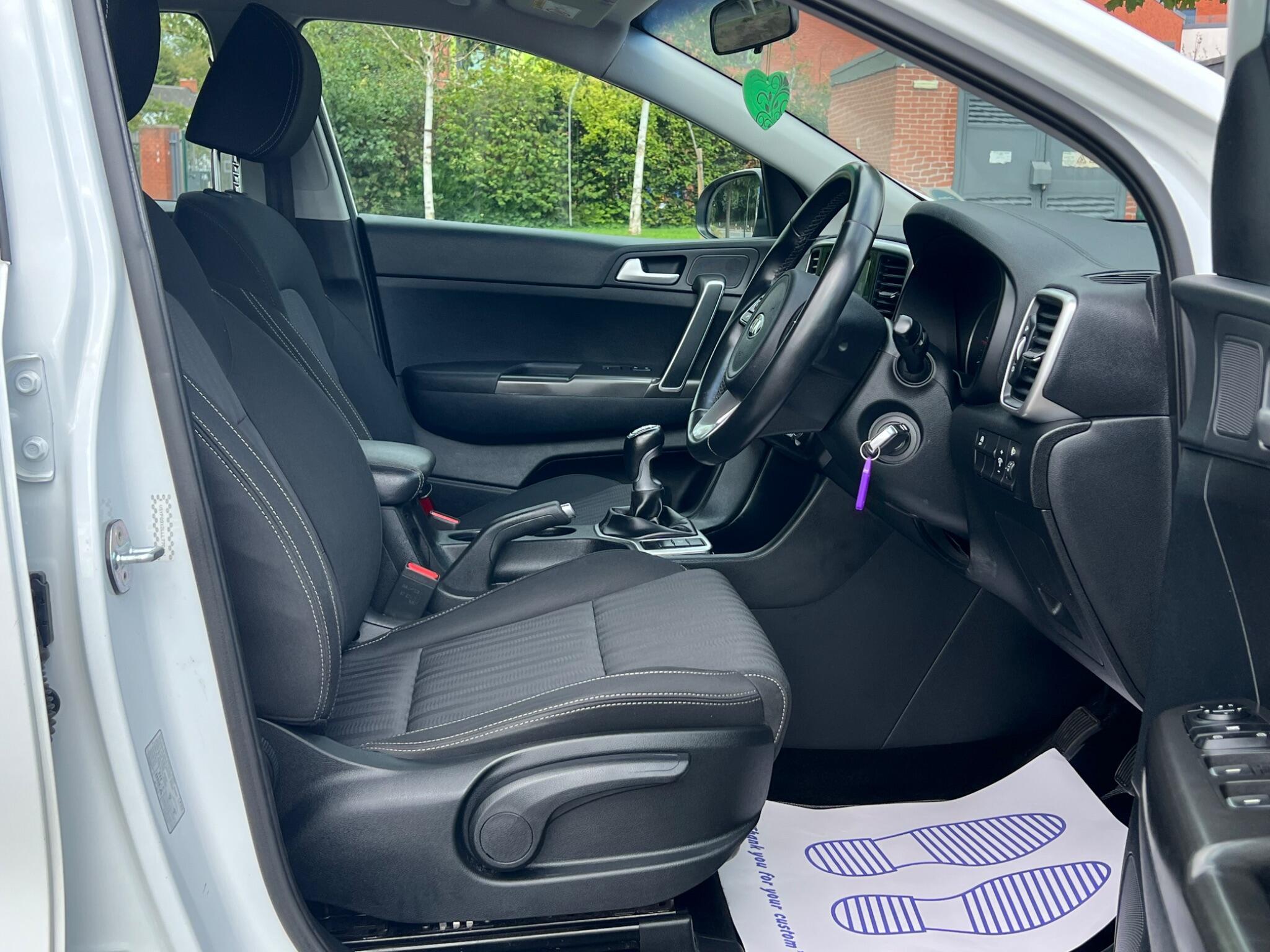Kia Sportage - Image 13