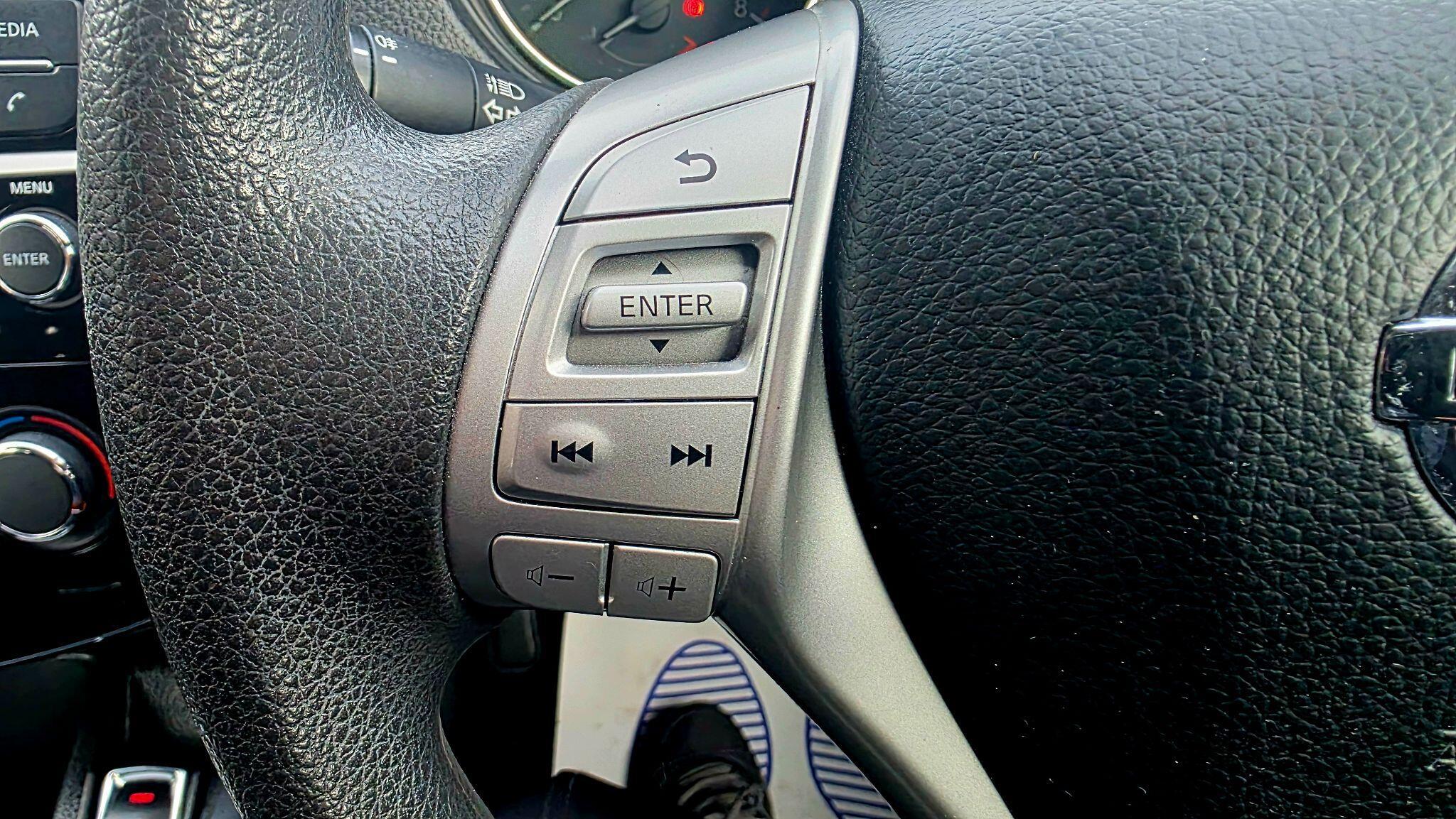 Nissan Qashqai - Image 27