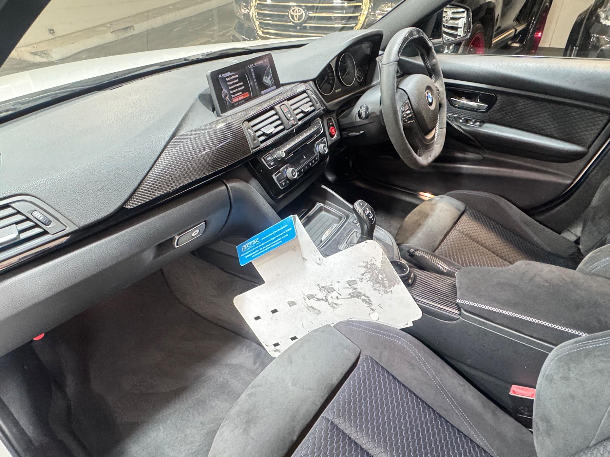 BMW 3 Series - Image 10