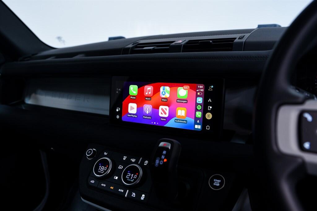 Land Rover Defender 90 - Image 18