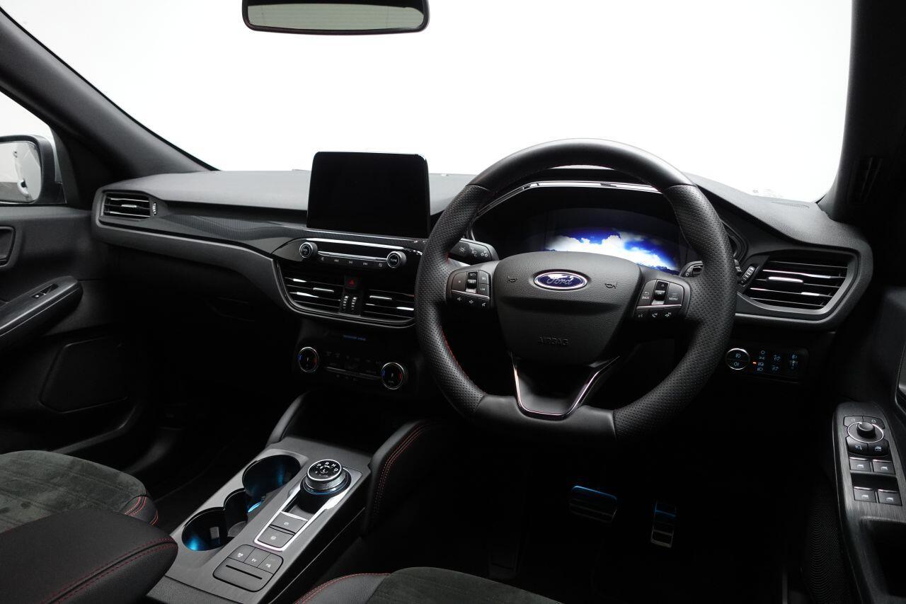 Ford Kuga - Image 15
