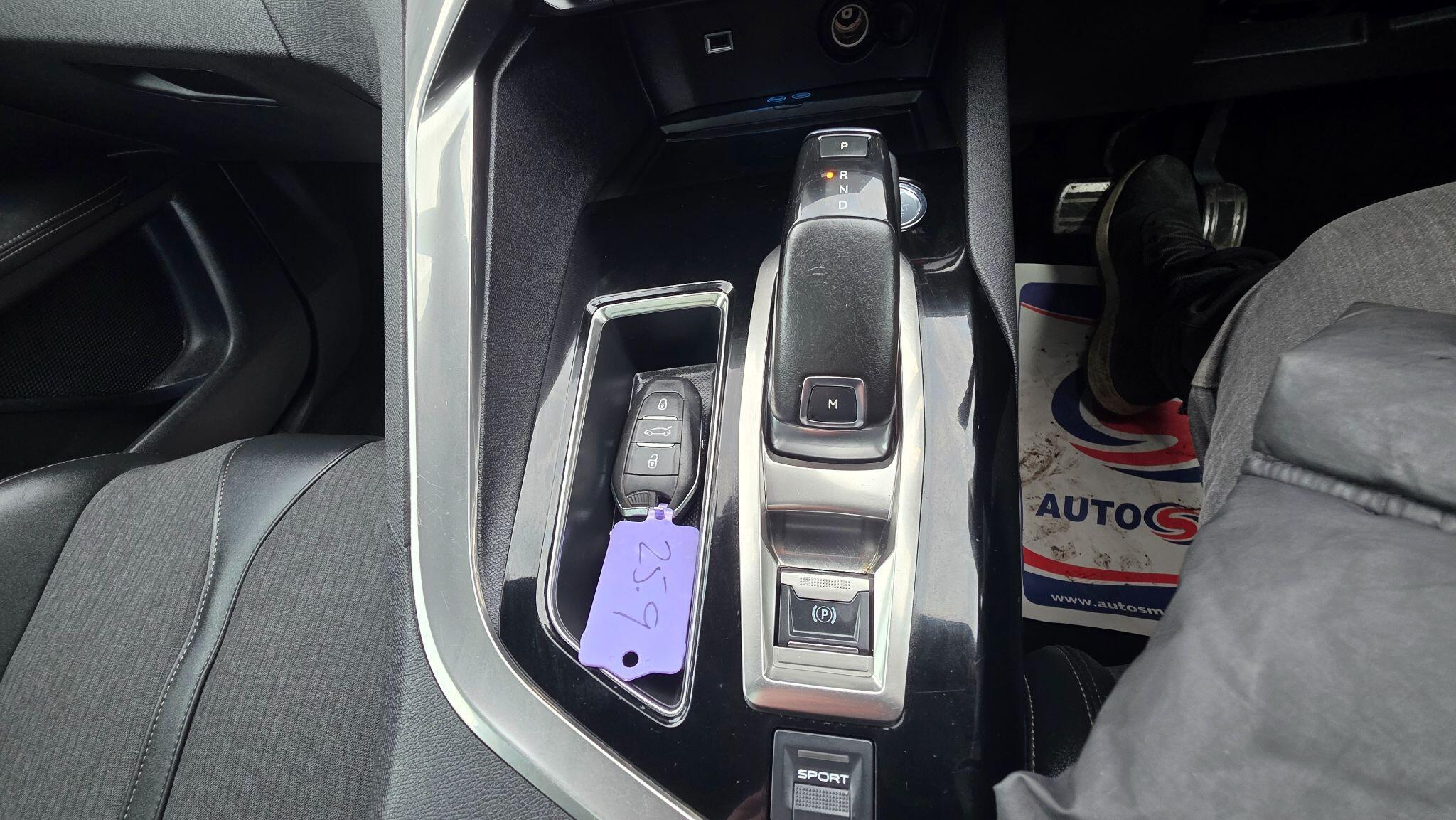 Peugeot 3008 - Image 50