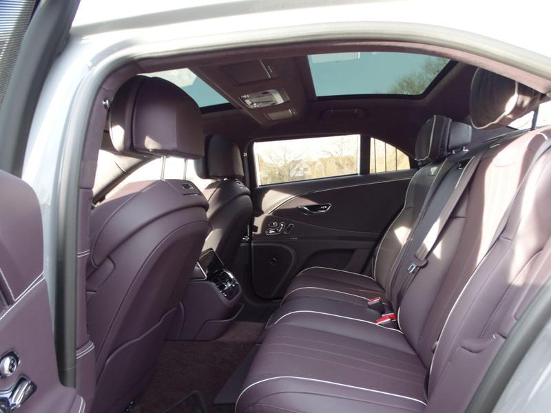 Bentley Flying Spur - Image 12