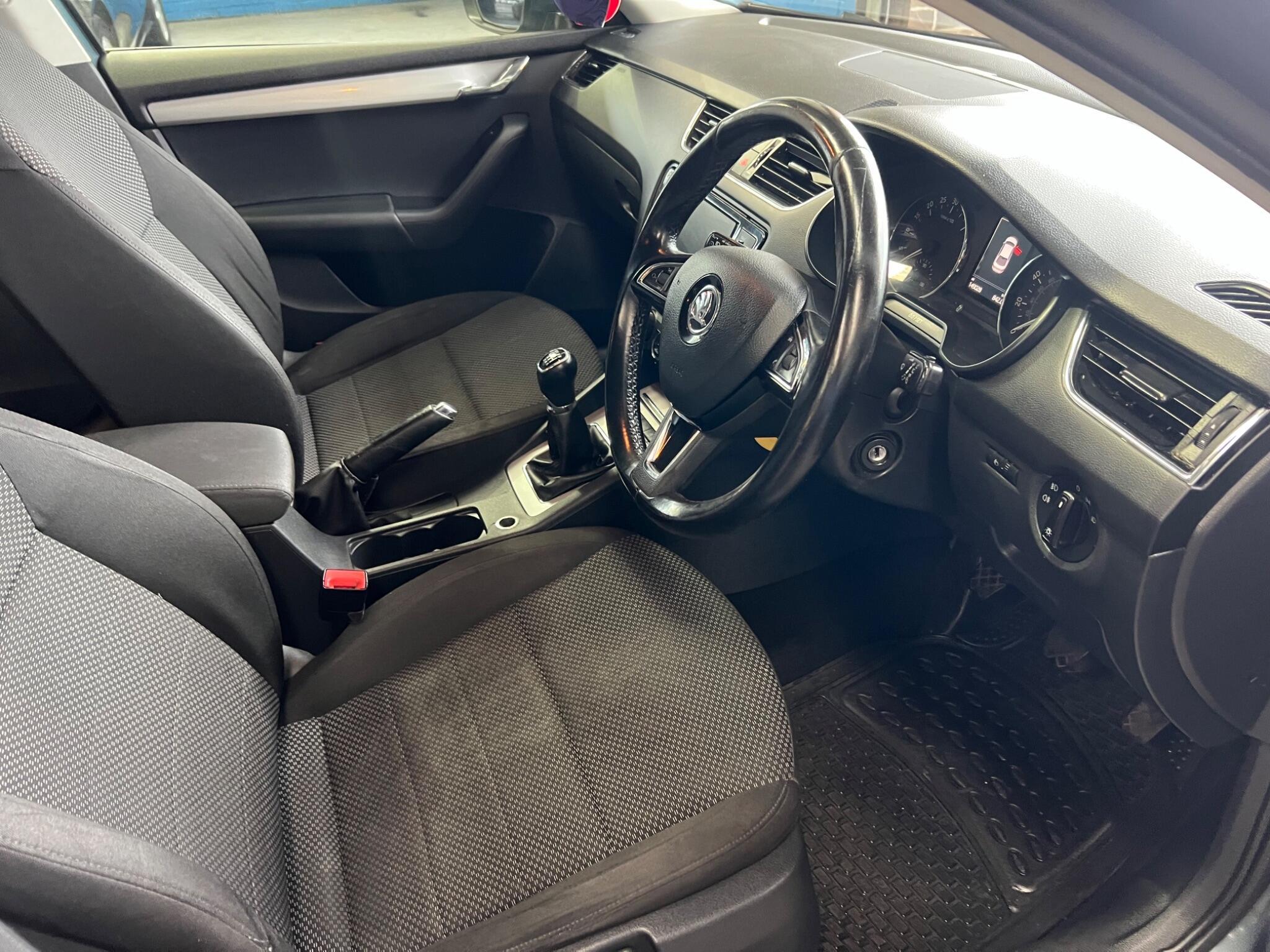 Skoda Octavia - Image 15