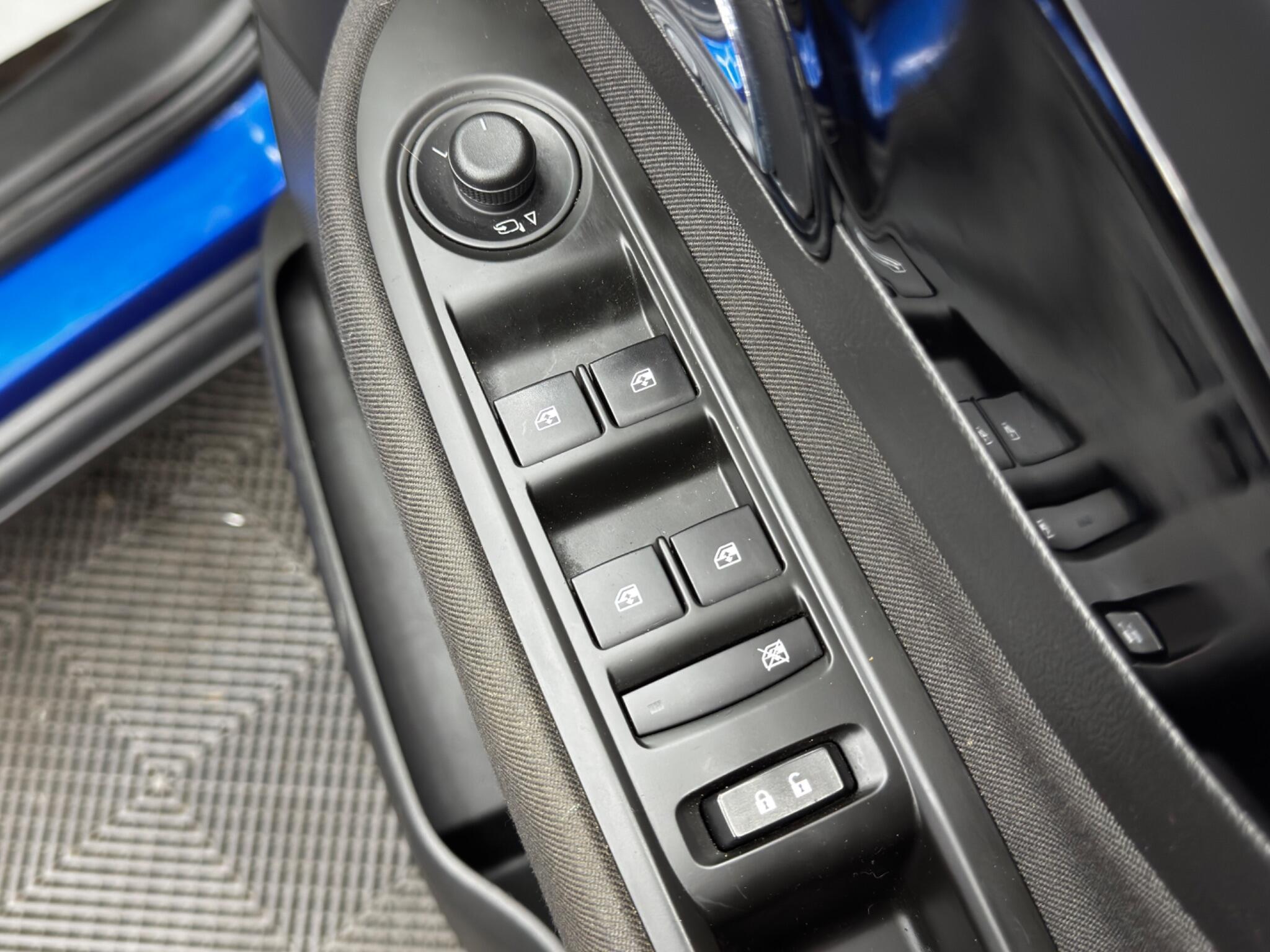 Vauxhall Mokka X - Image 36