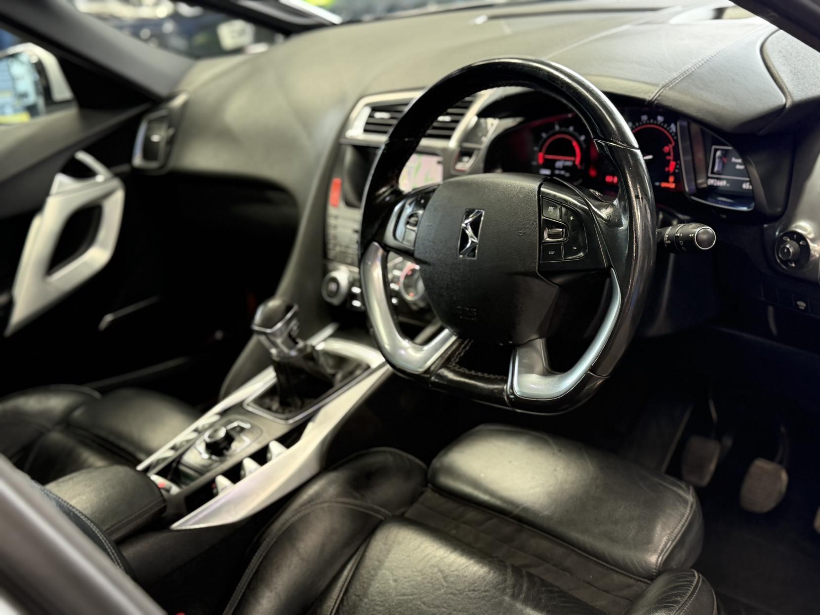 Citroen DS5 - Image 20