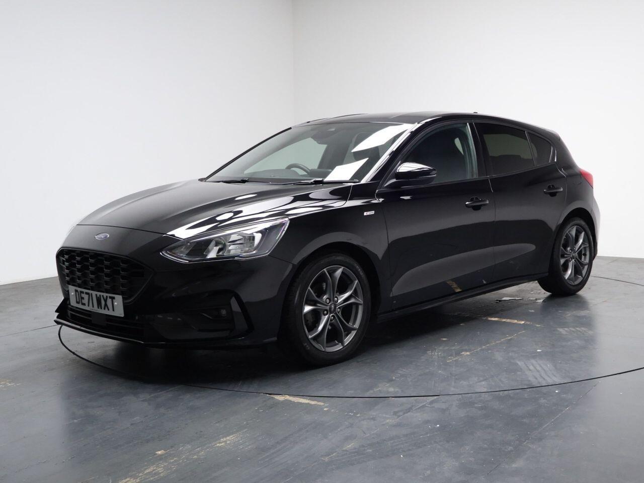 Ford Focus - Image 6