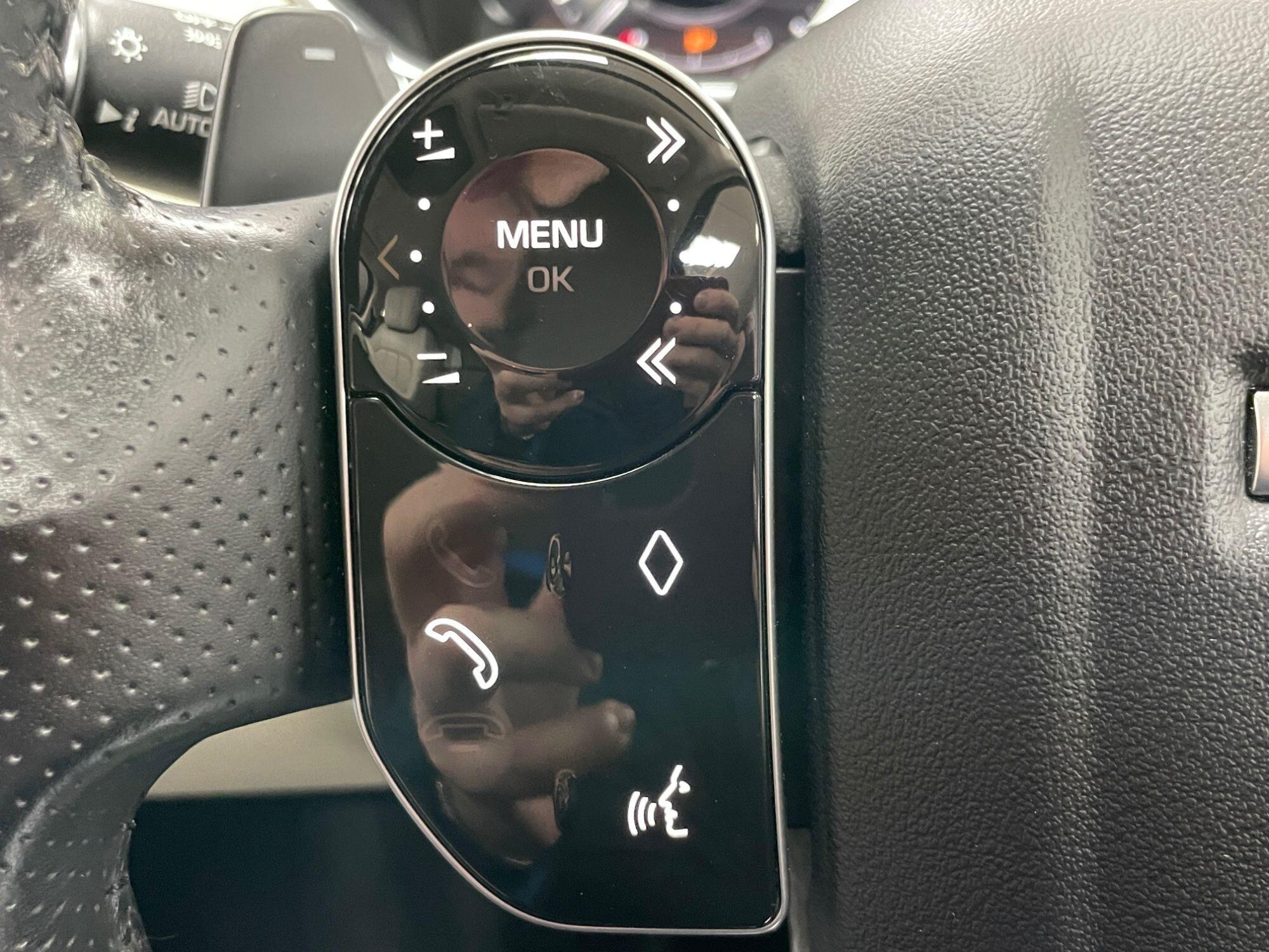 Land Rover RANGE ROVER SPORT - Image 40