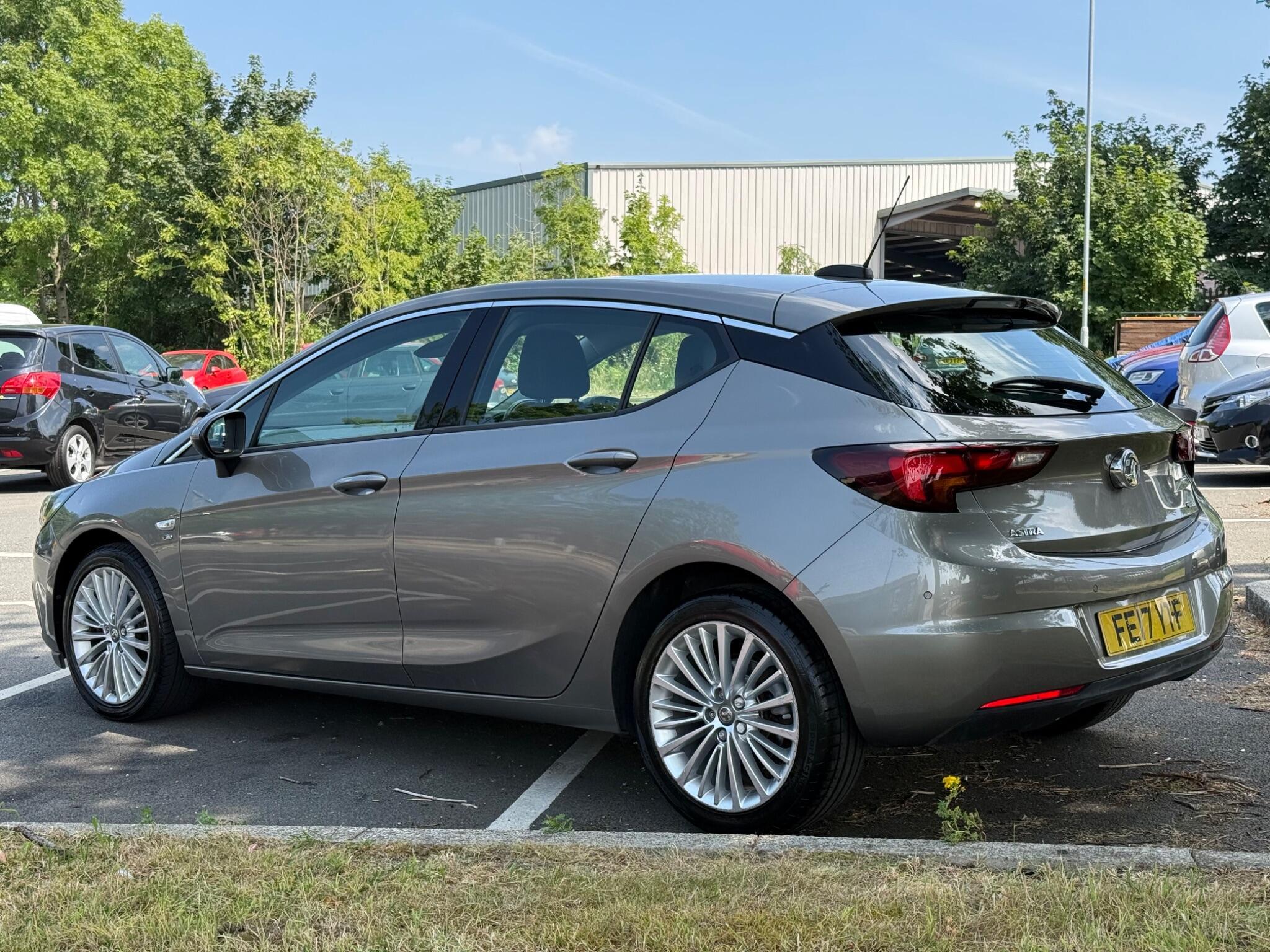 Vauxhall Astra - Image 5
