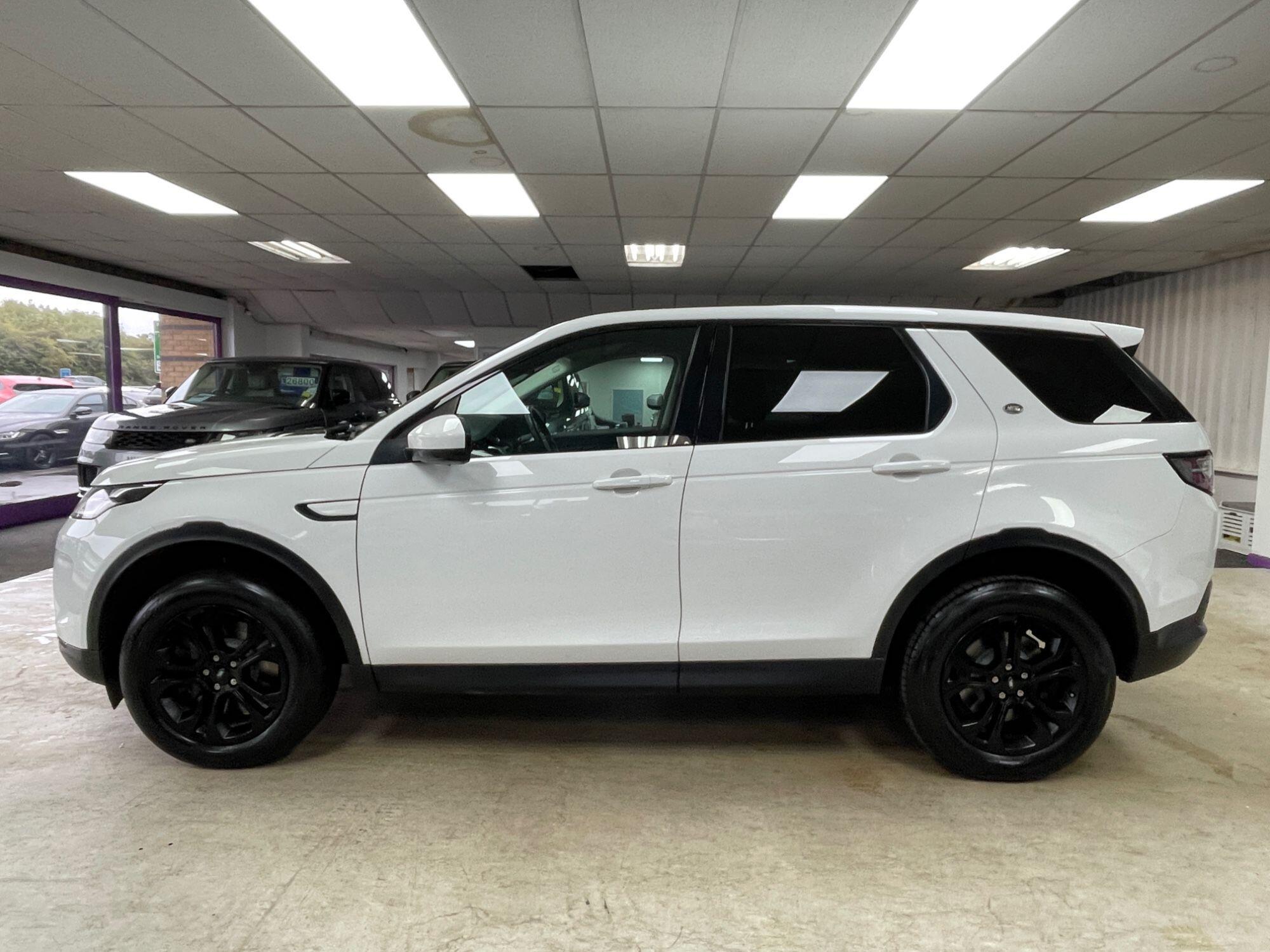 Land Rover DISCOVERY SPORT - Image 12