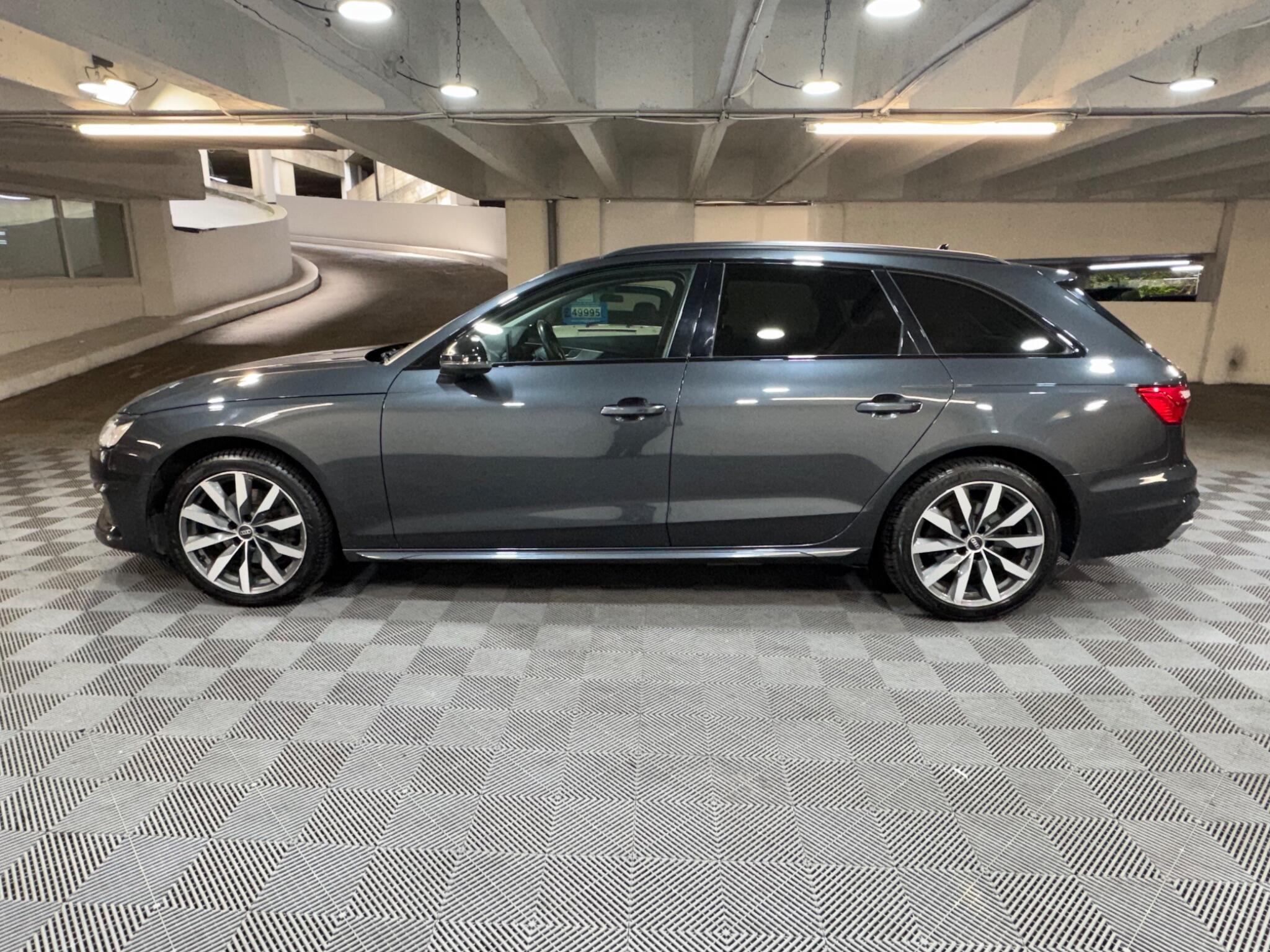Audi A4 Avant - Image 2