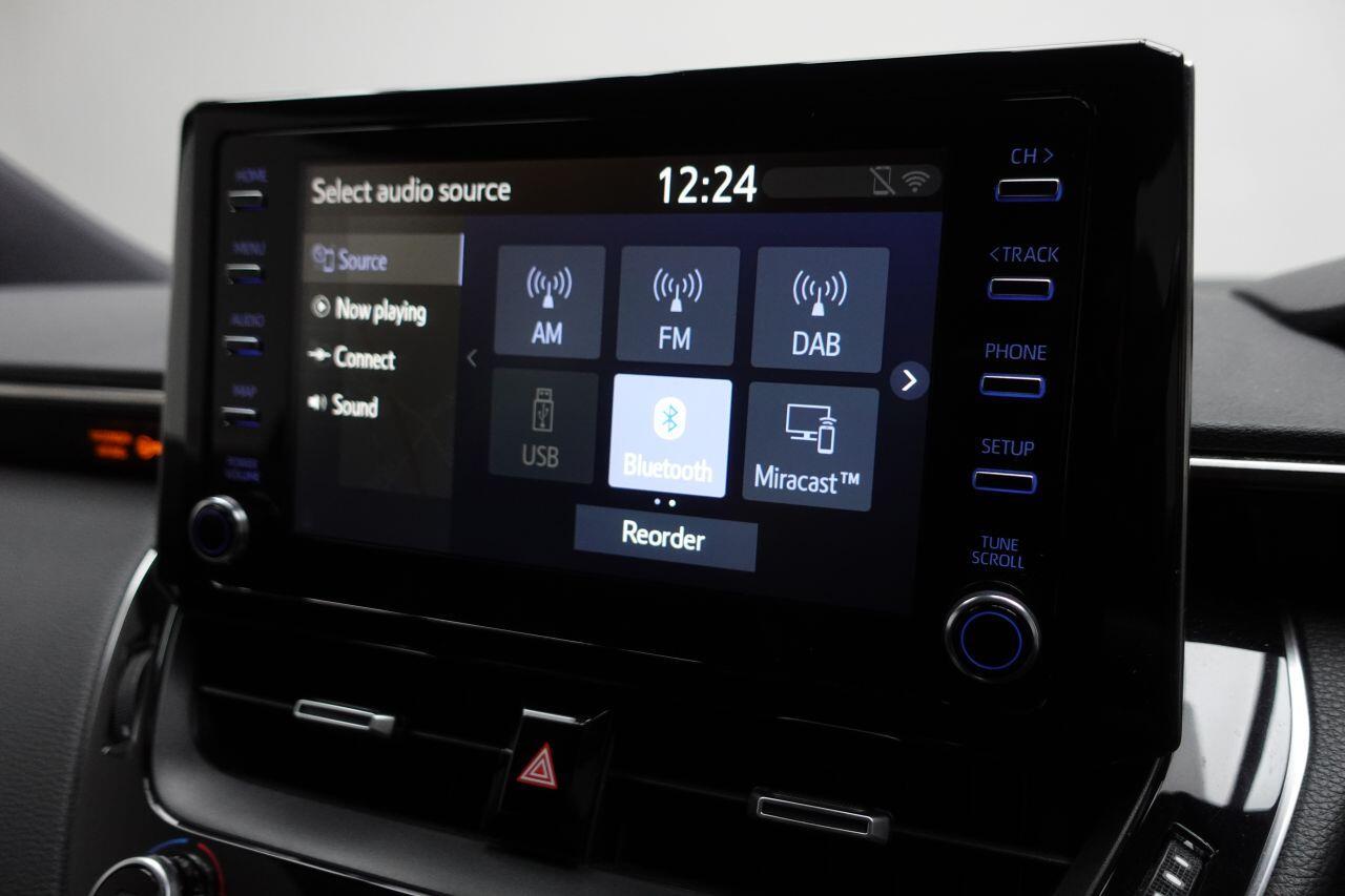 Toyota Corolla - Image 24