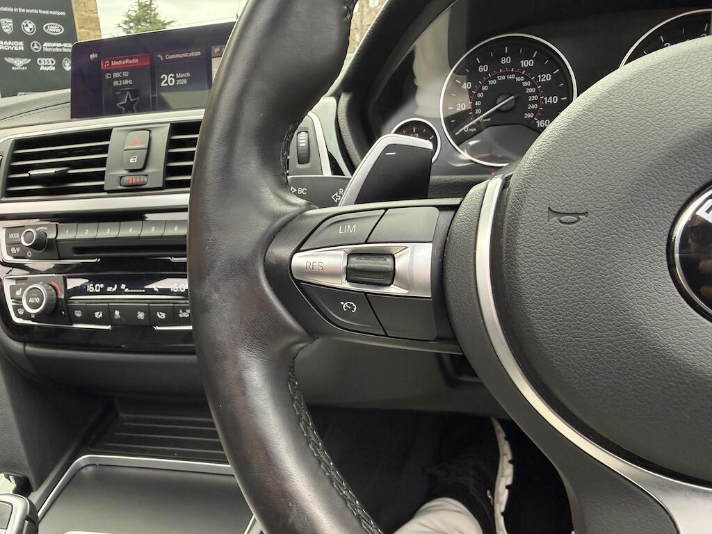 BMW 3 Series - Image 30