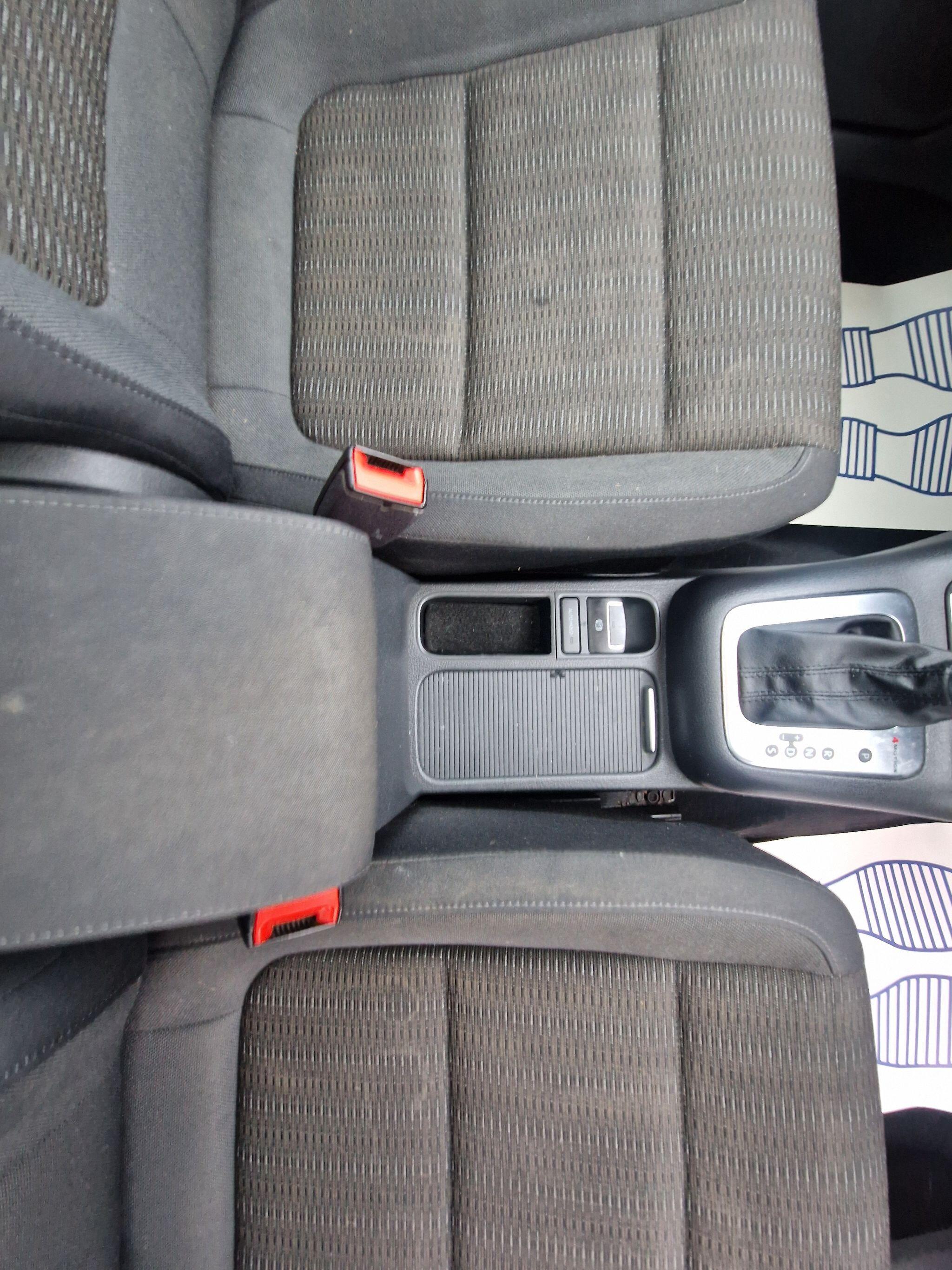 Volkswagen Tiguan - Image 29