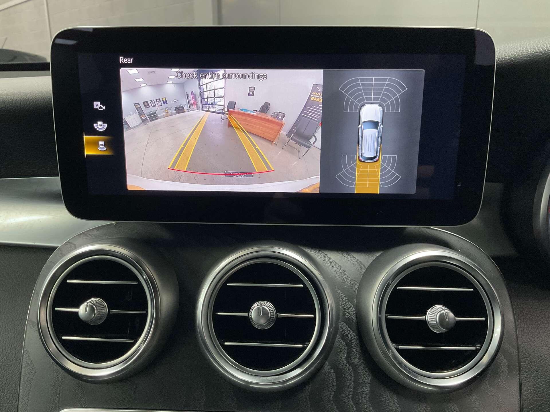 Mercedes GLC - Image 15