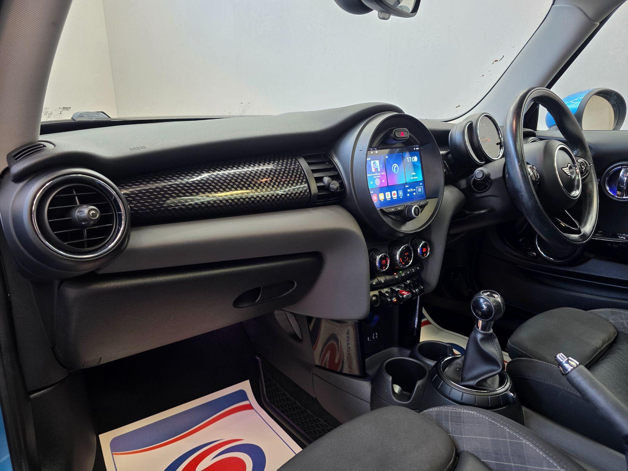 MINI Hatch - Image 16