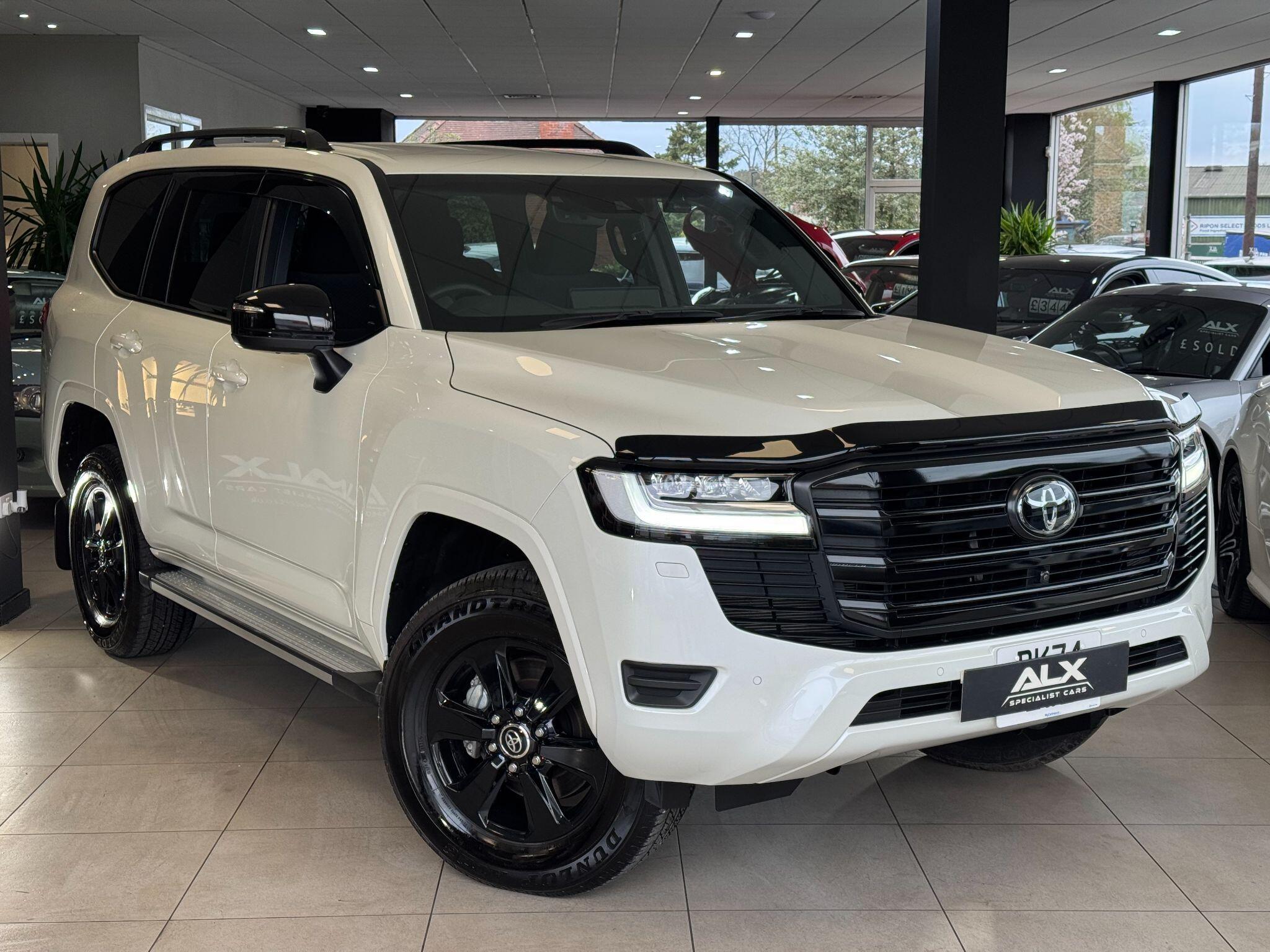 Toyota Land Cruiser - Image 3