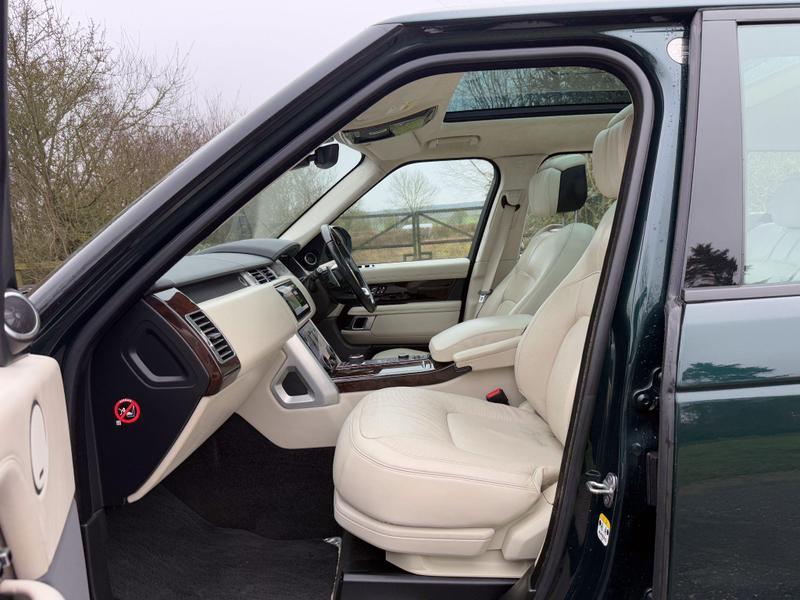 Land Rover Range Rover - Image 3