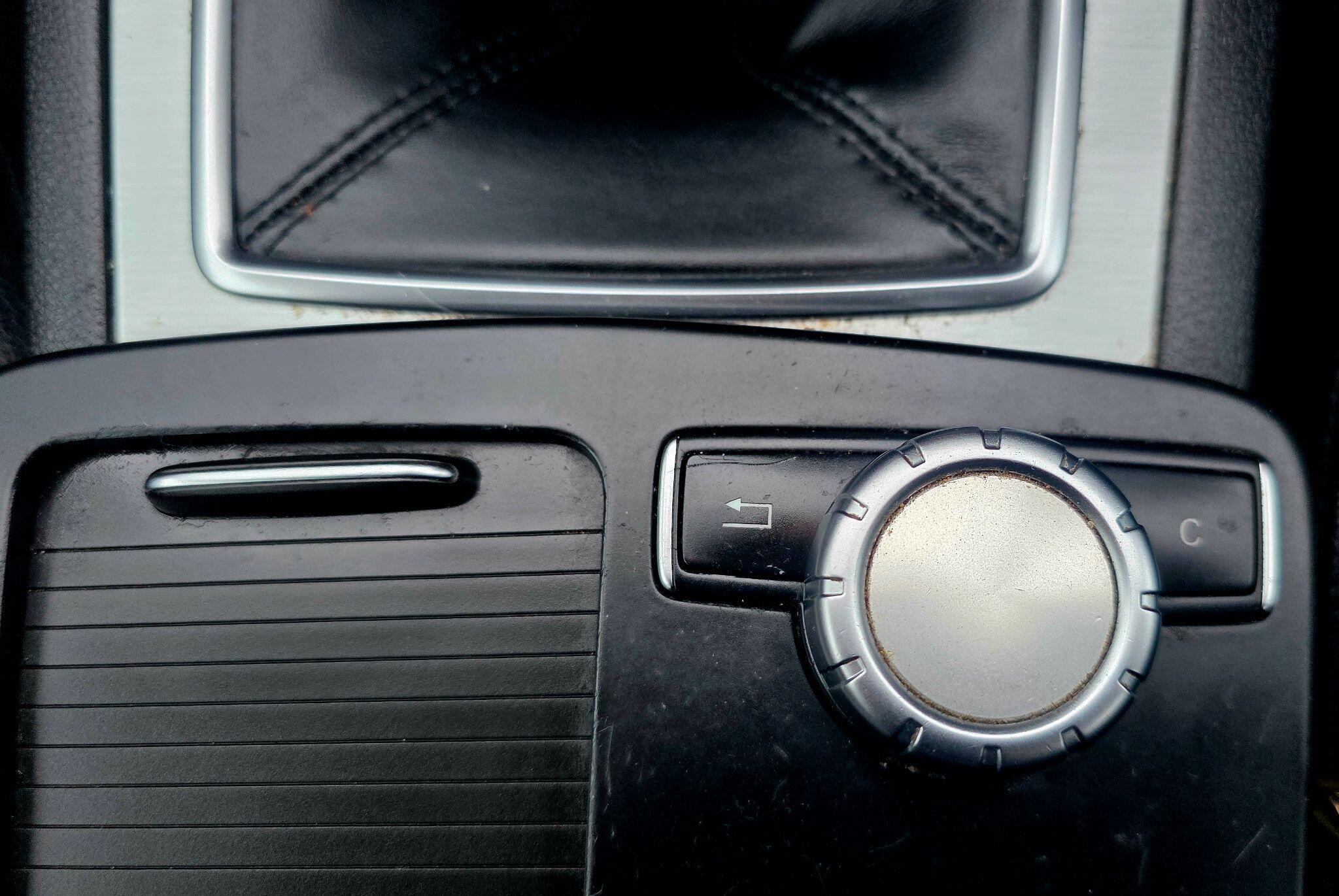 Mercedes C Class - Image 30