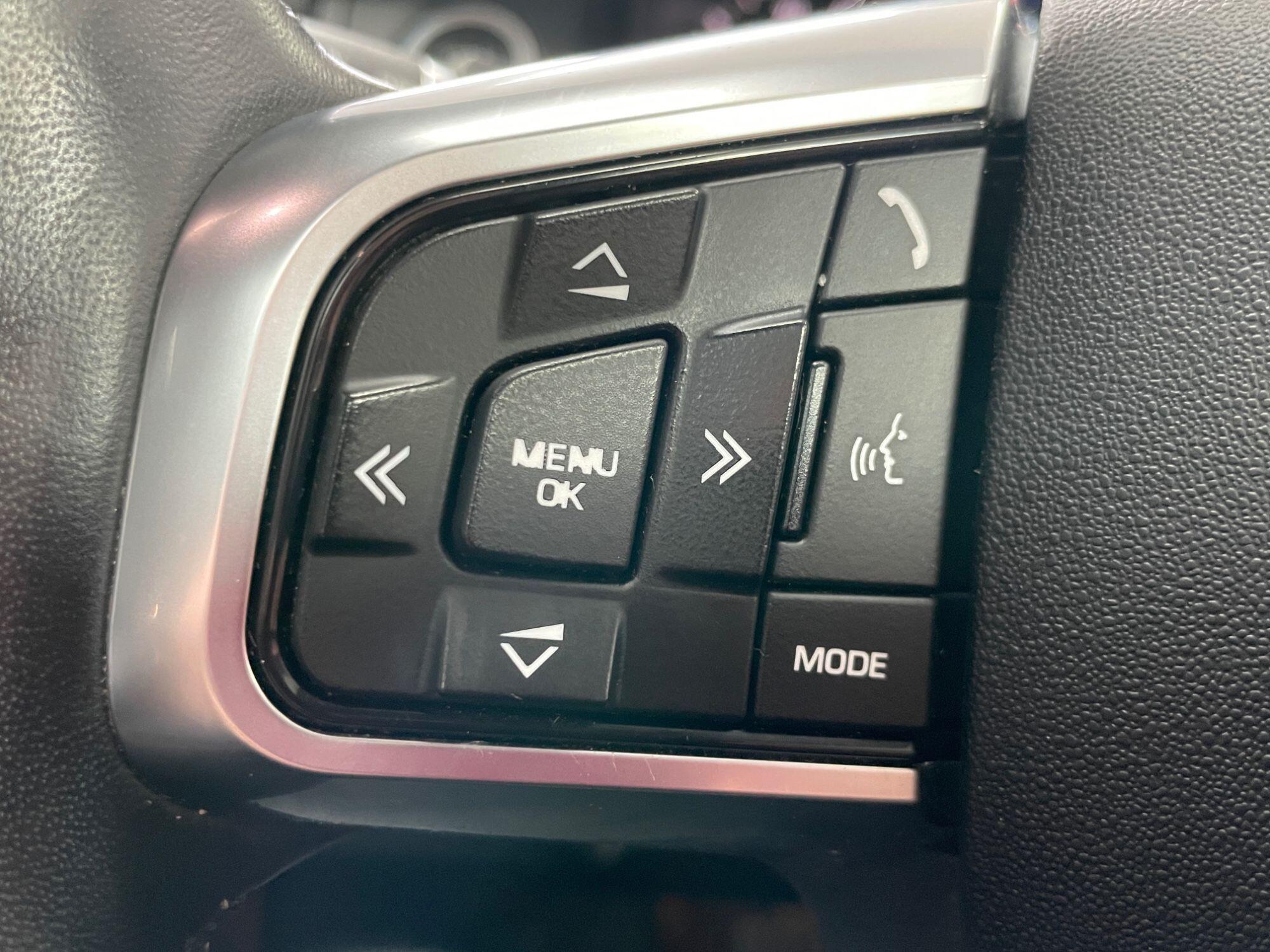 Land Rover DISCOVERY SPORT - Image 33